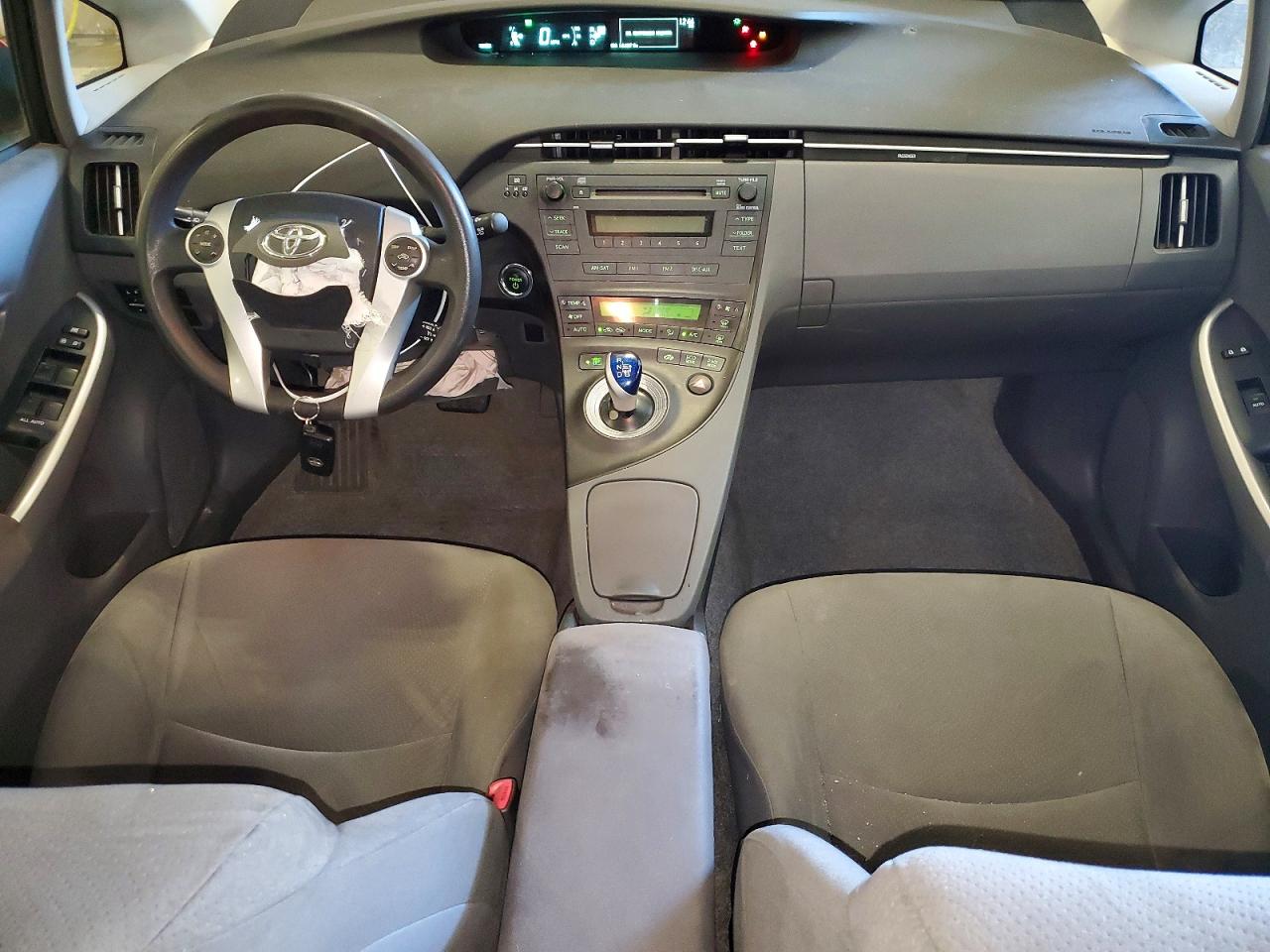 2011 Toyota Prius Two Красный vin: JTDKN3DU9B1361538