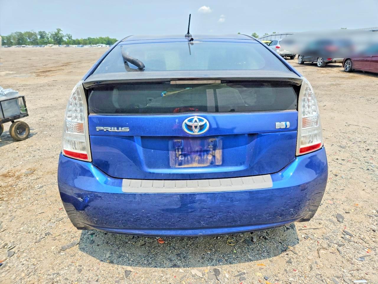 2011 Toyota Prius Two Blue vin: JTDKN3DU9B1370370