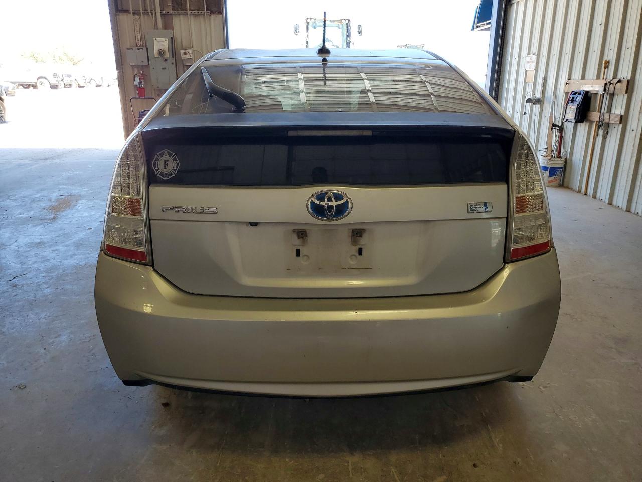 2011 Toyota Prius Three Silver vin: JTDKN3DU9B1409930