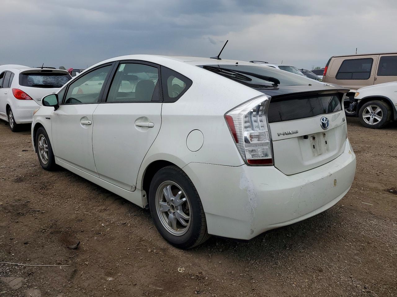 2011 Toyota Prius Two White vin: JTDKN3DU9B1415839