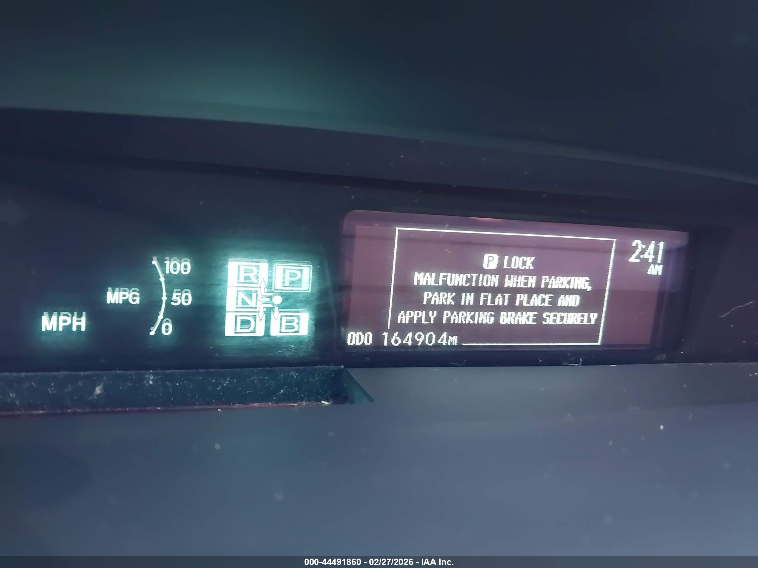 2011 Toyota Prius Two Золотой vin: JTDKN3DU9B1447223