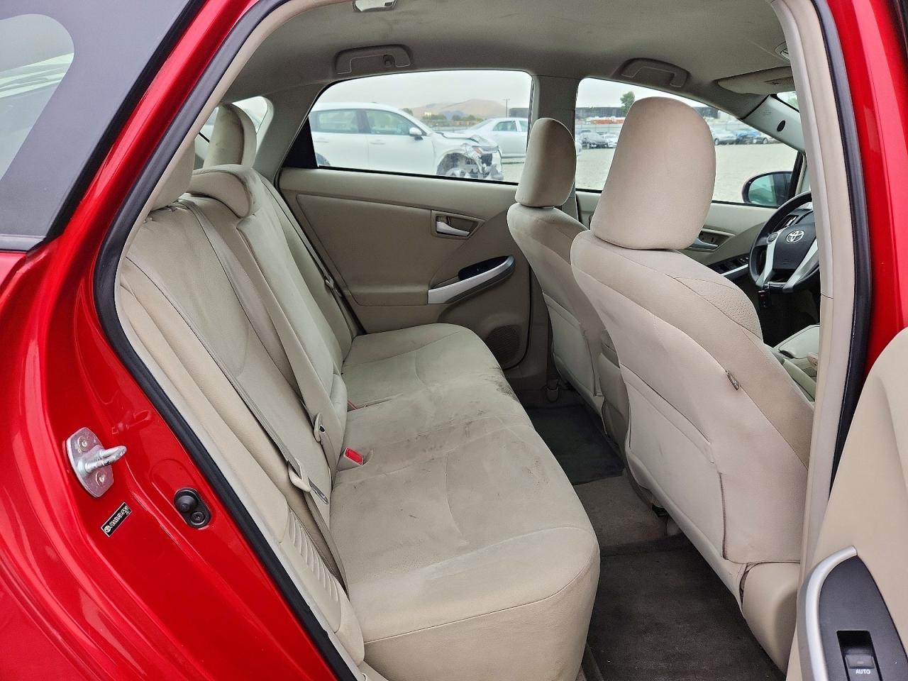 2011 Toyota Prius Two Red vin: JTDKN3DU9B1475281