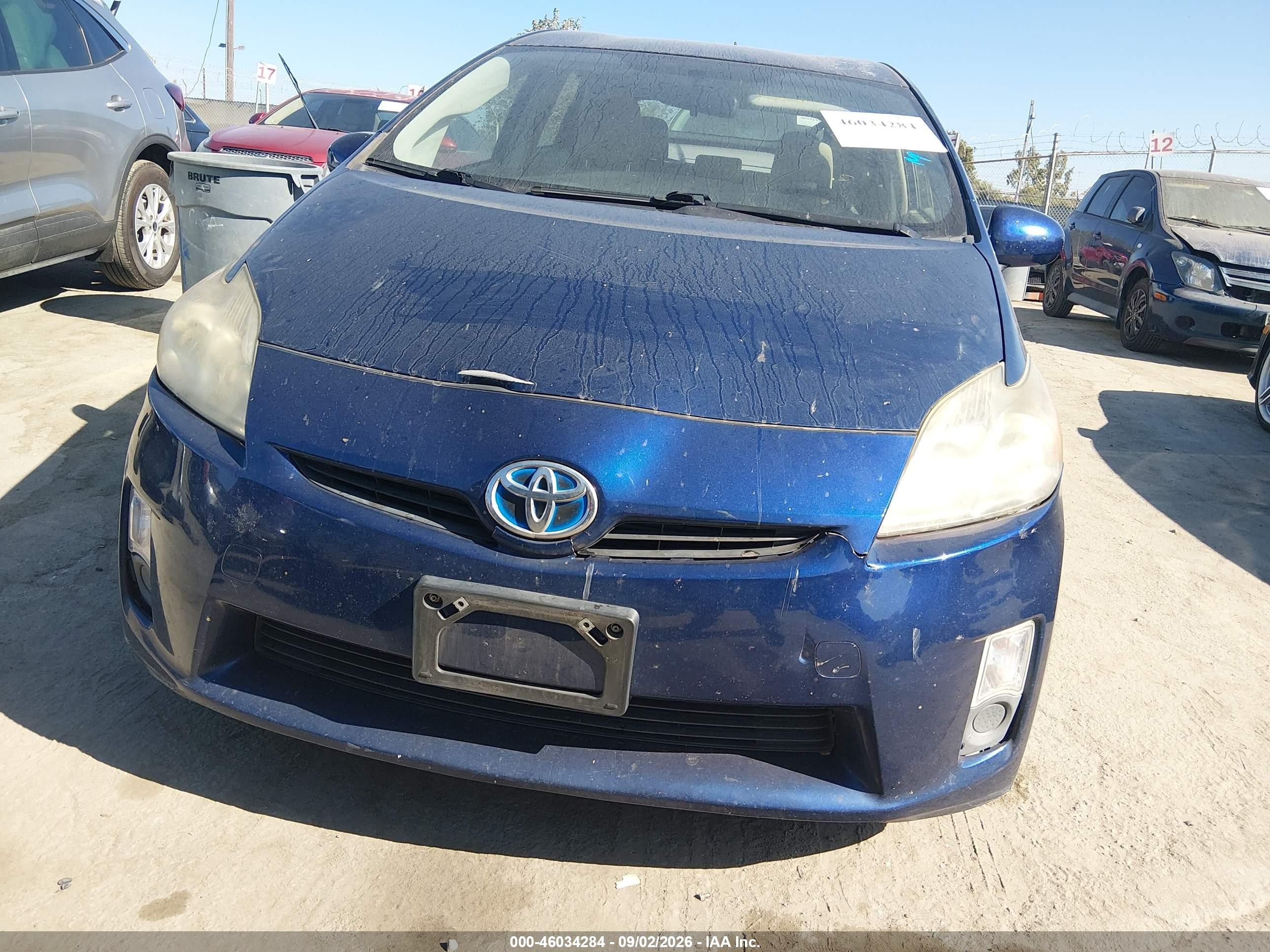 2011 Toyota Prius Three Blue vin: JTDKN3DU9B5334820