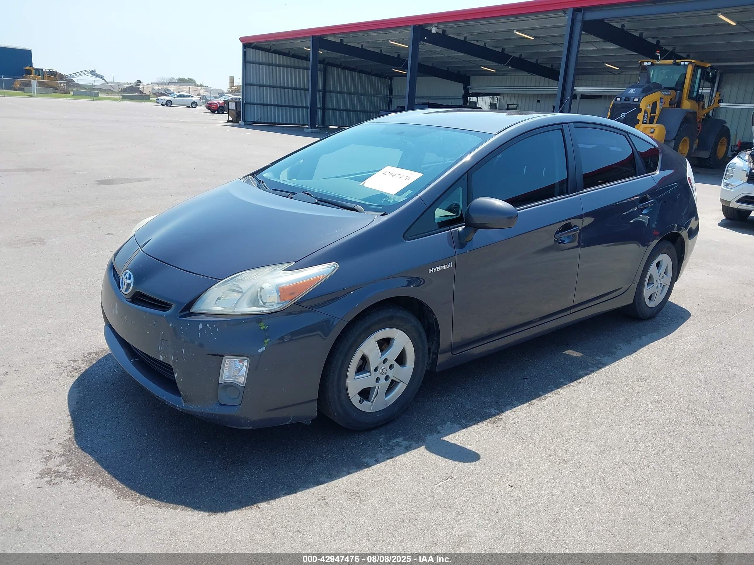 2011 Toyota Prius Three Серый vin: JTDKN3DU9B5339984