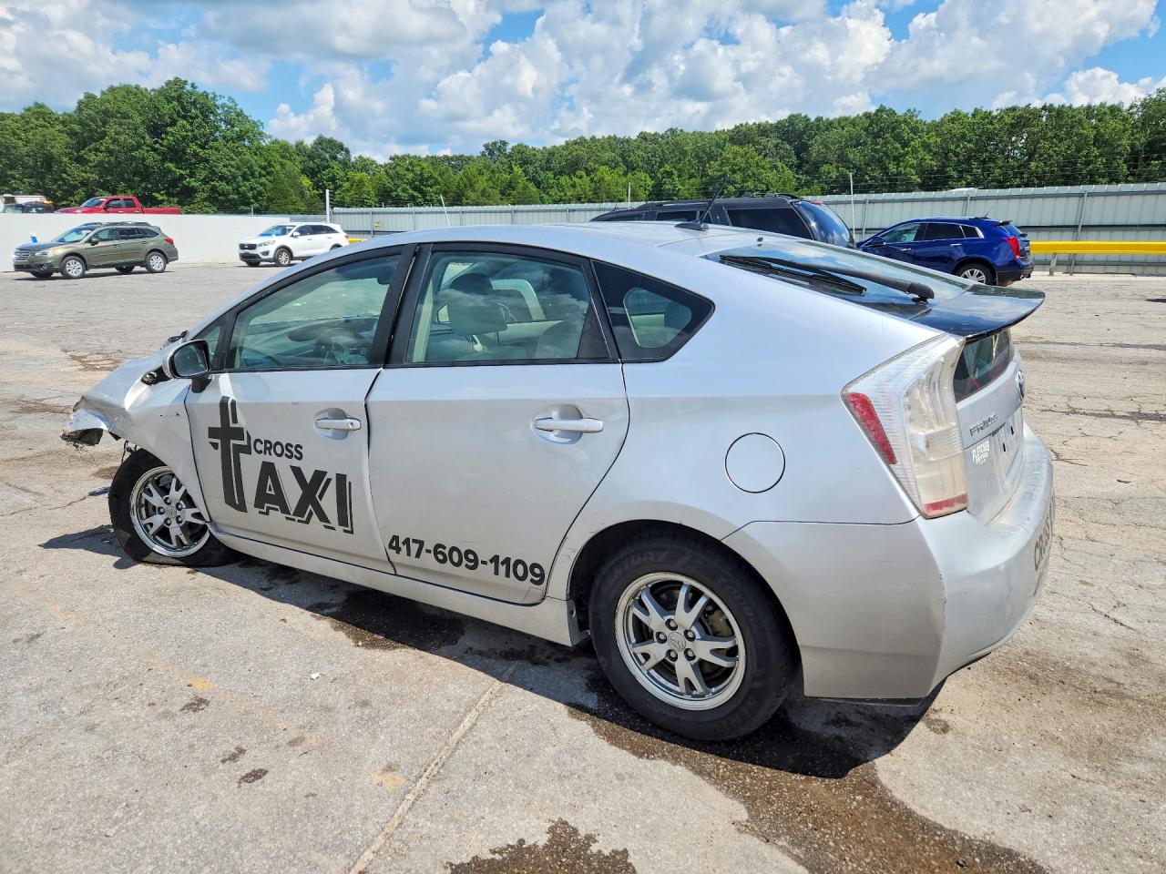 2011 Toyota Prius Two Silver vin: JTDKN3DU9B5342335