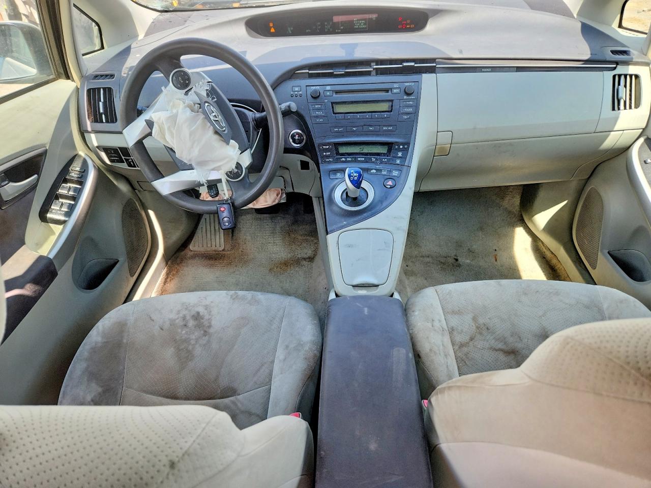 2011 Toyota Prius Two Silver vin: JTDKN3DU9B5342335