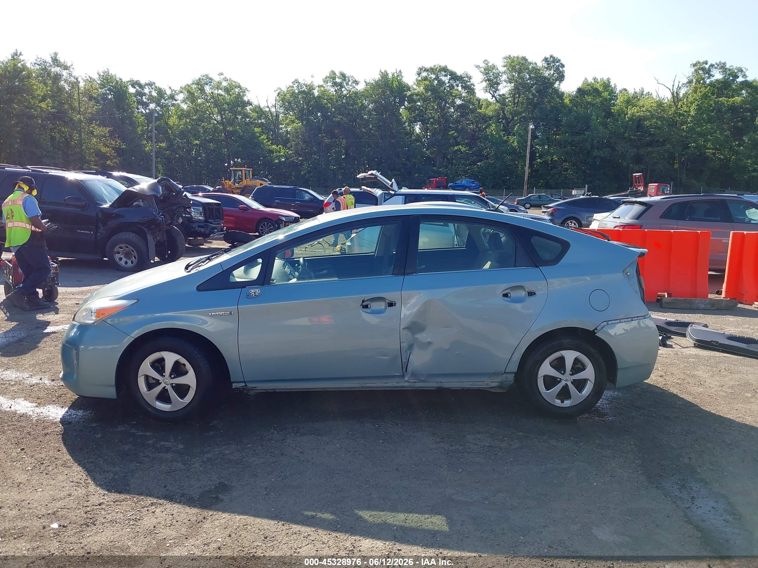 2012 Toyota Prius Three Blue vin: JTDKN3DU9C1491322