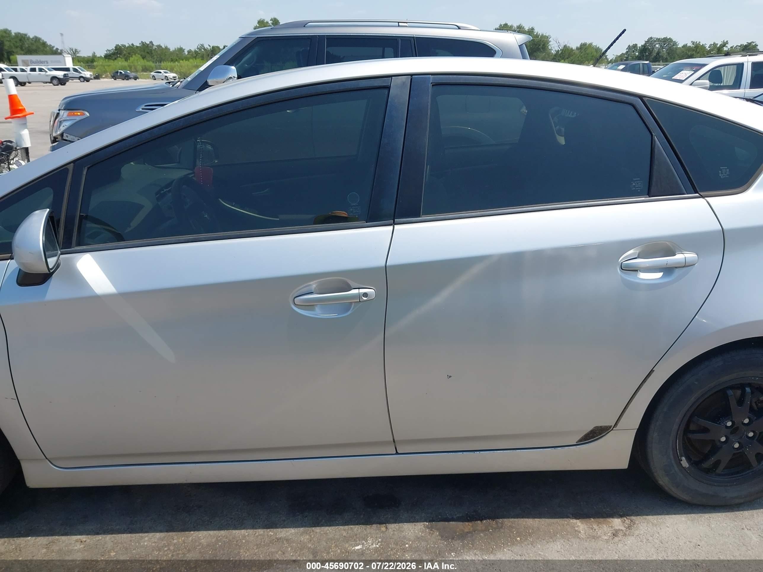 2012 Toyota Prius Three Silver vin: JTDKN3DU9C1614892