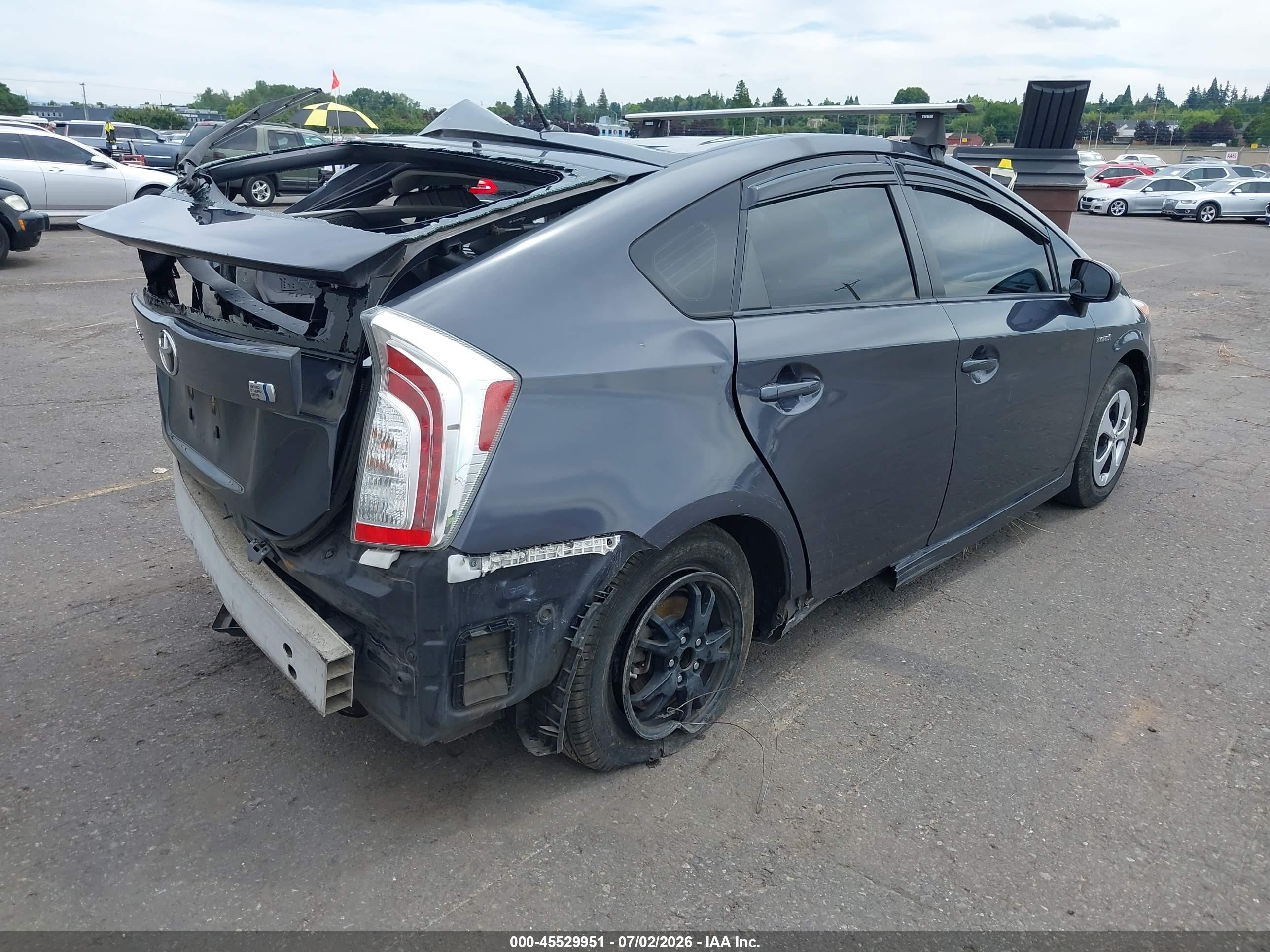 2012 Toyota Prius Two Серый vin: JTDKN3DU9C5383386