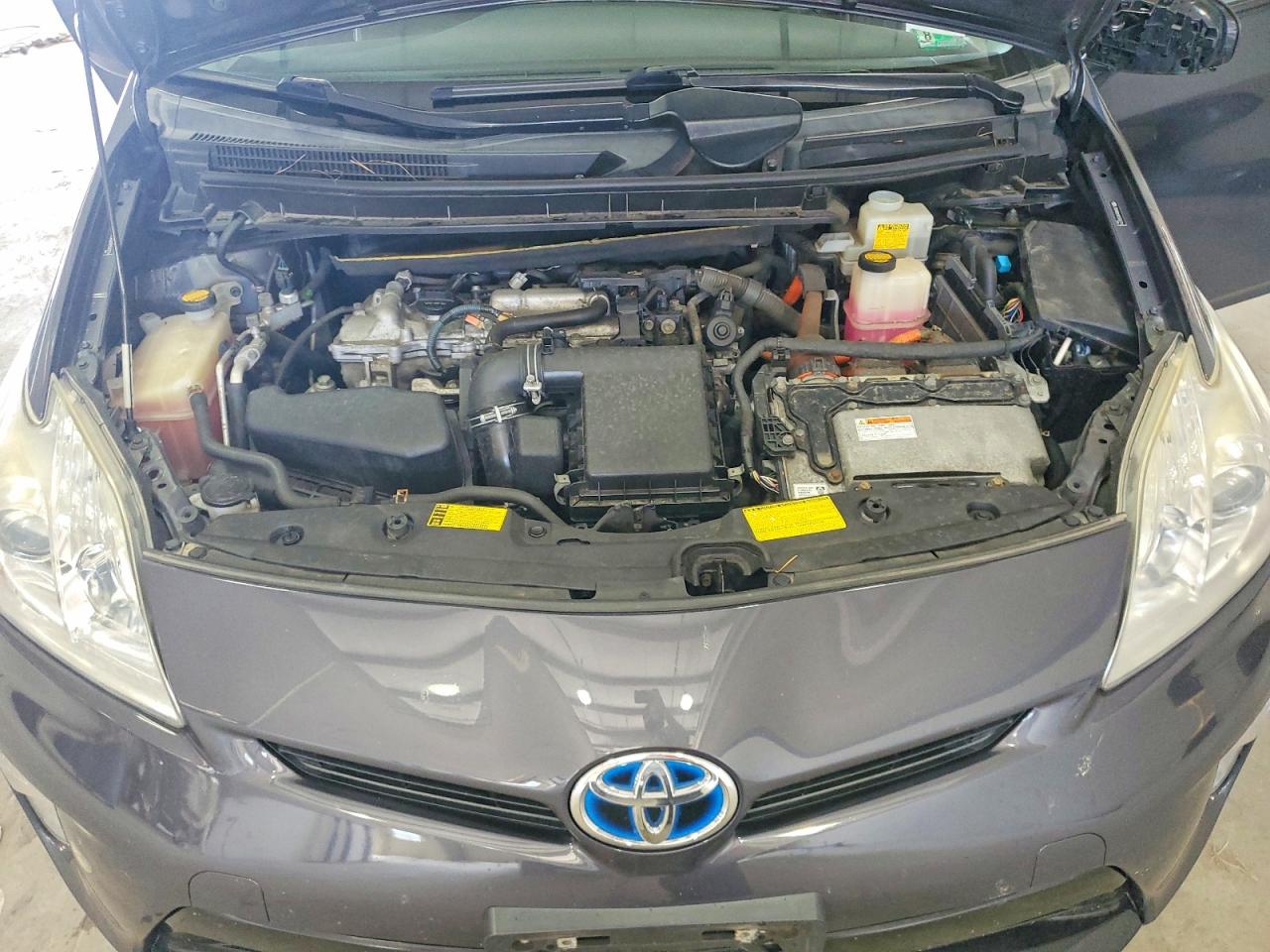 2012 Toyota Prius Two Gray vin: JTDKN3DU9C5387714