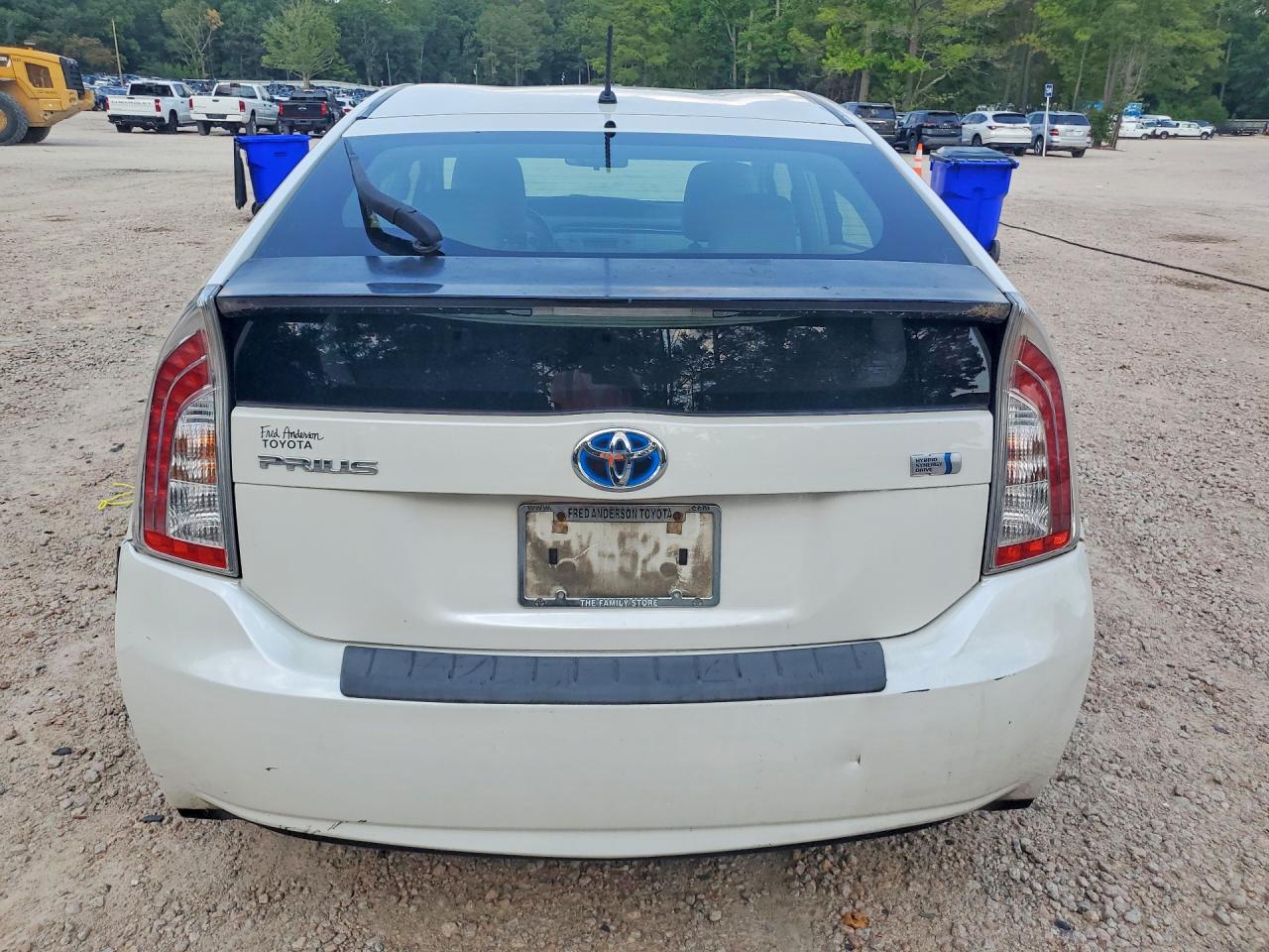2012 Toyota Prius Two White vin: JTDKN3DU9C5415026