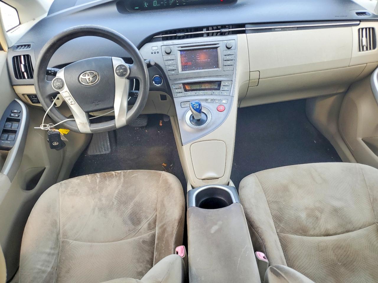2012 Toyota Prius Two White vin: JTDKN3DU9C5415026