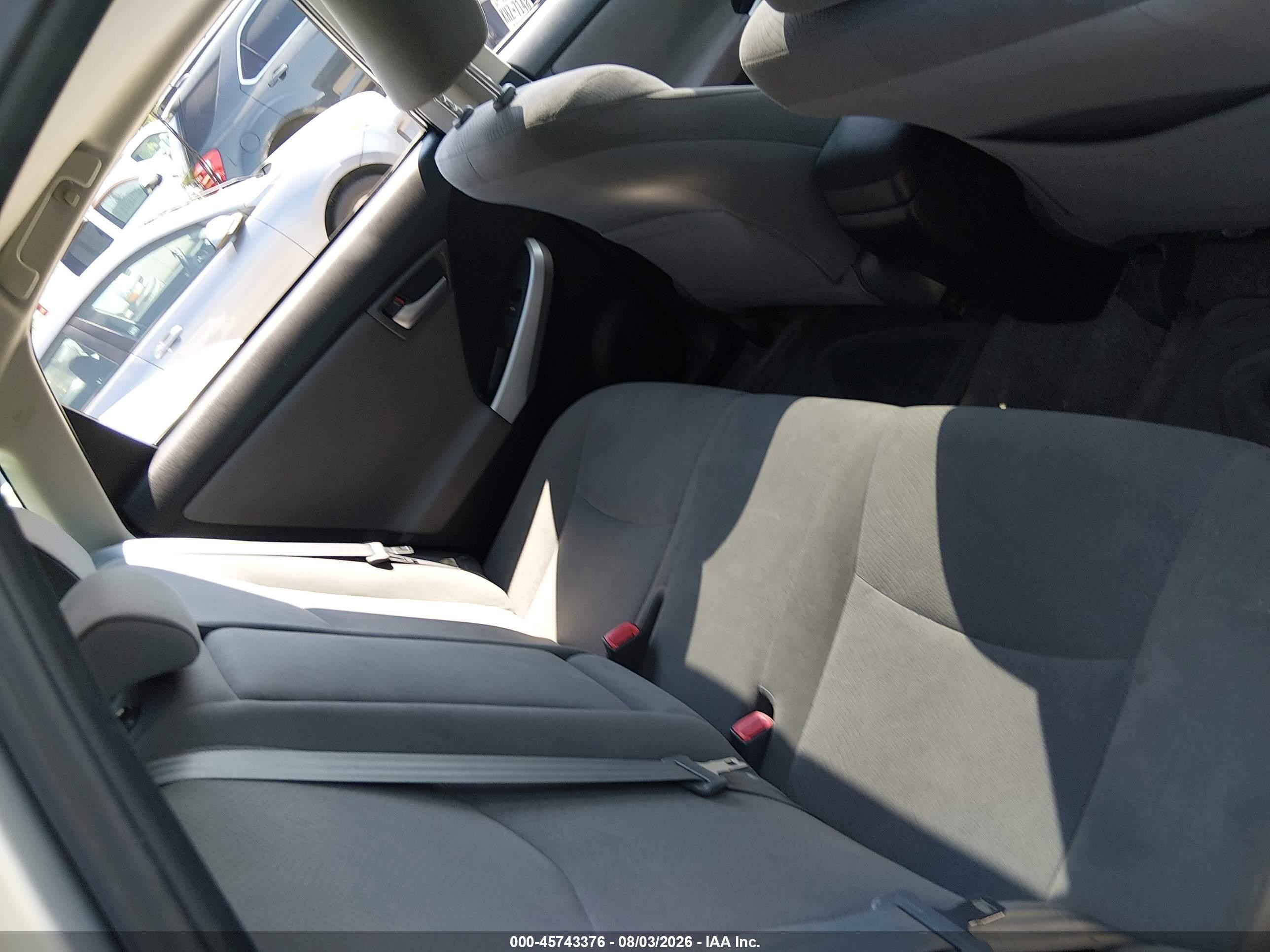 2012 Toyota Prius Three Silver vin: JTDKN3DU9C5502926