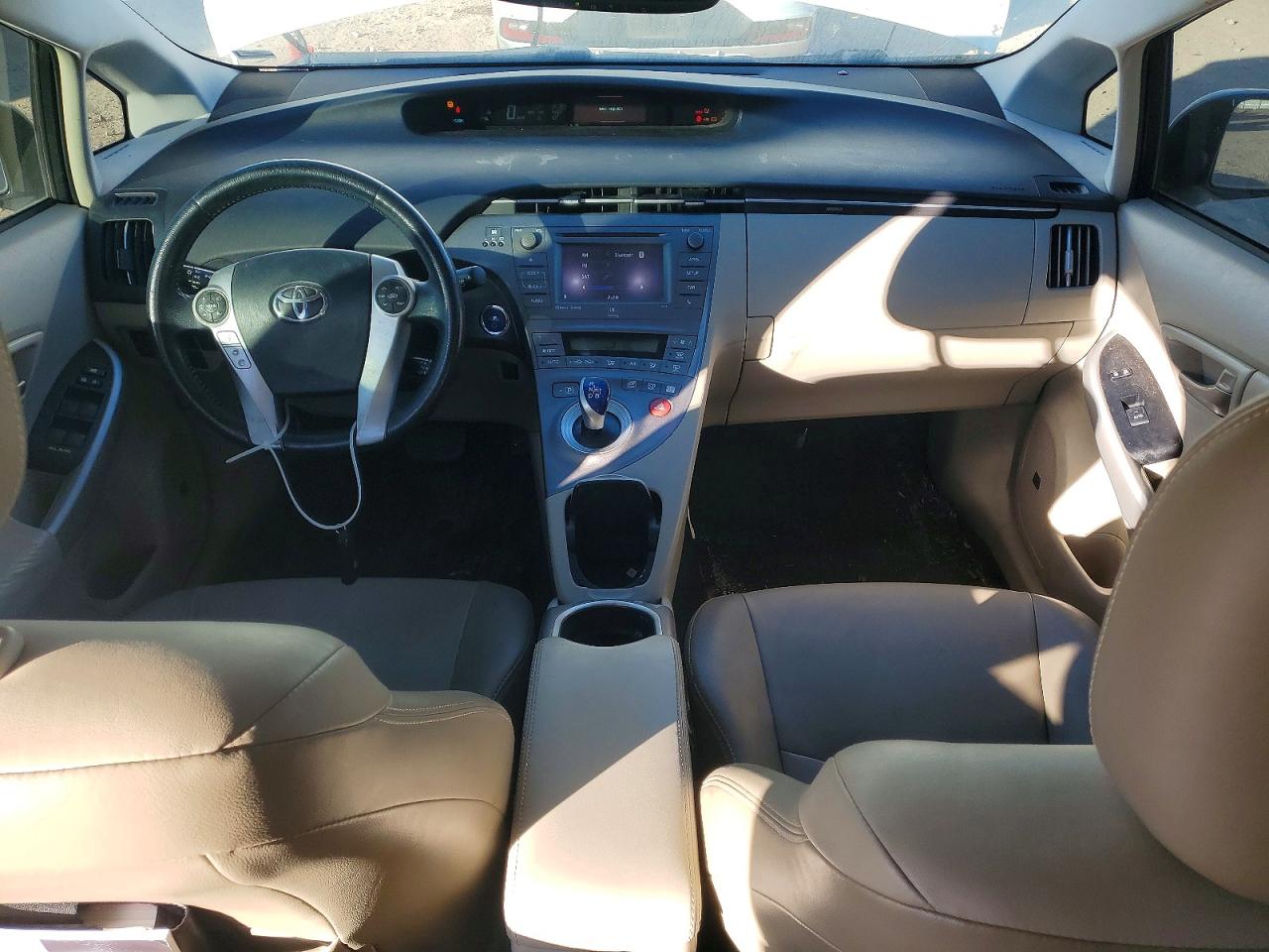 2013 Toyota Prius White vin: JTDKN3DU9D0342786