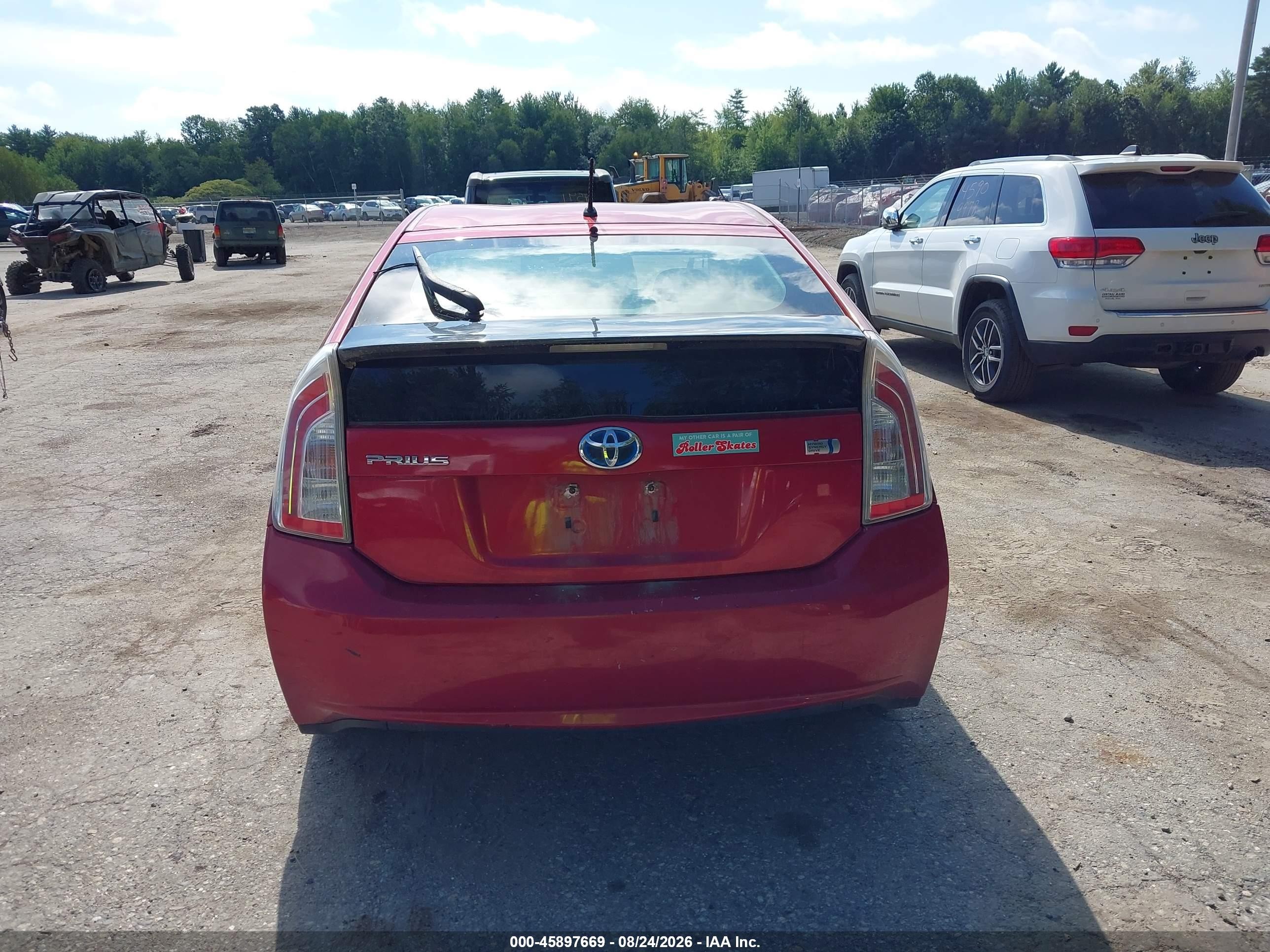 2013 Toyota Prius Two Red vin: JTDKN3DU9D0345316