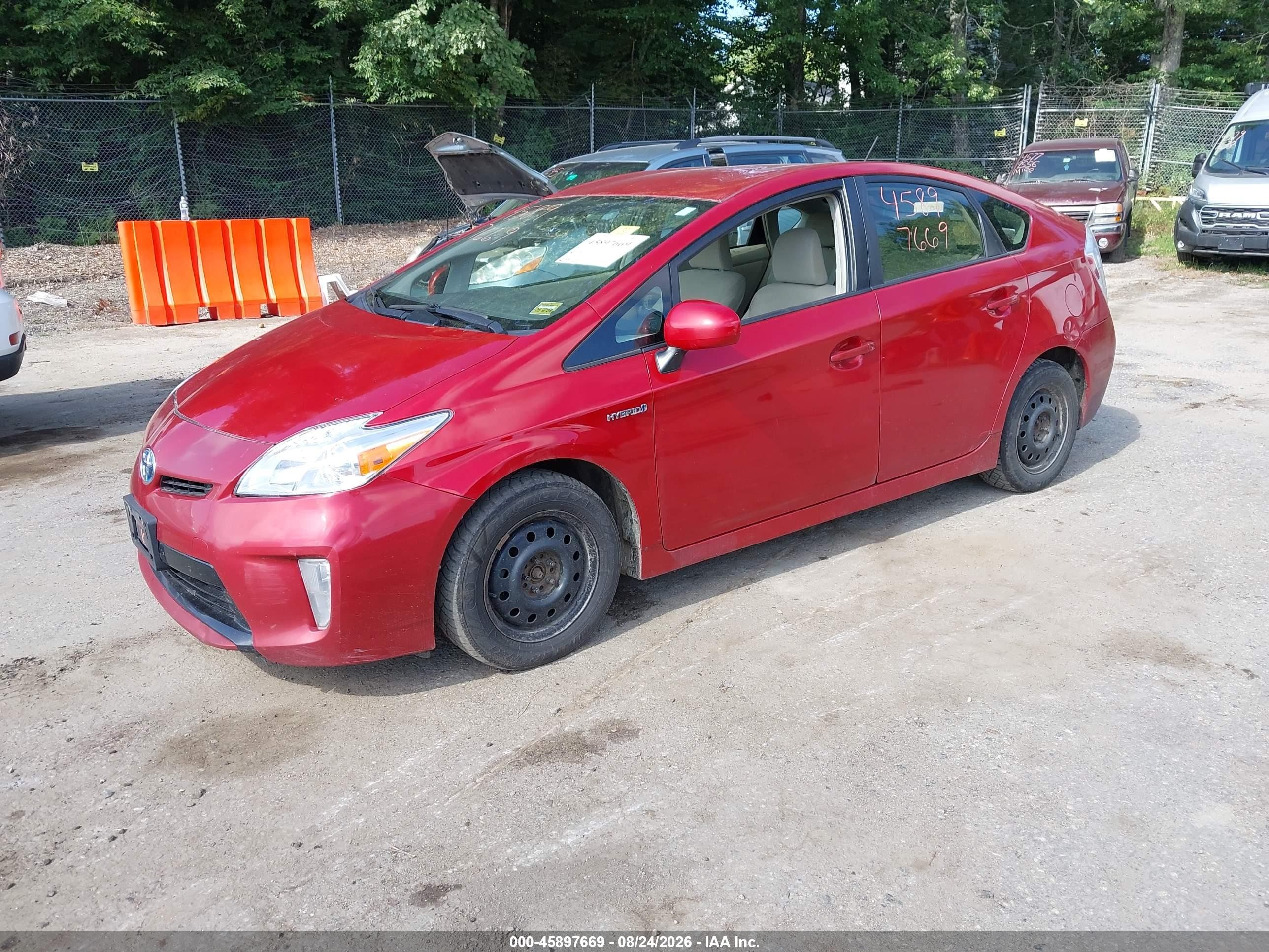2013 Toyota Prius Two Red vin: JTDKN3DU9D0345316