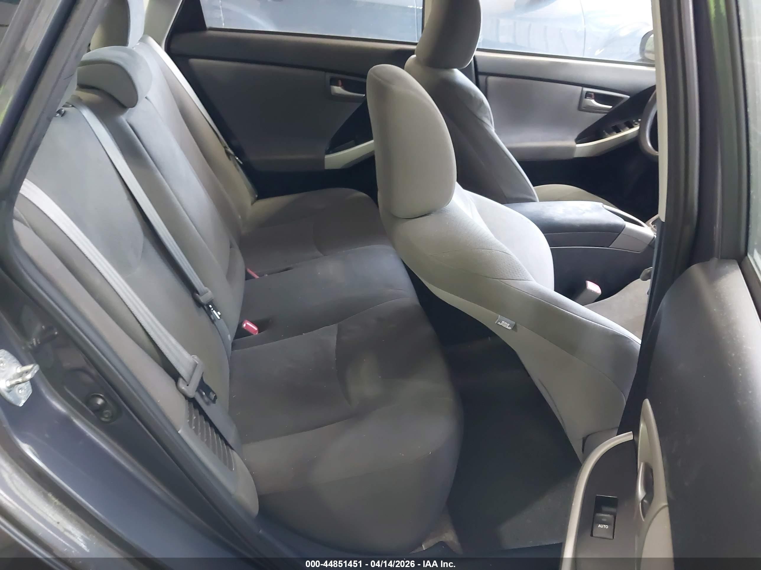 2013 Toyota Prius Two Blue vin: JTDKN3DU9D1644332