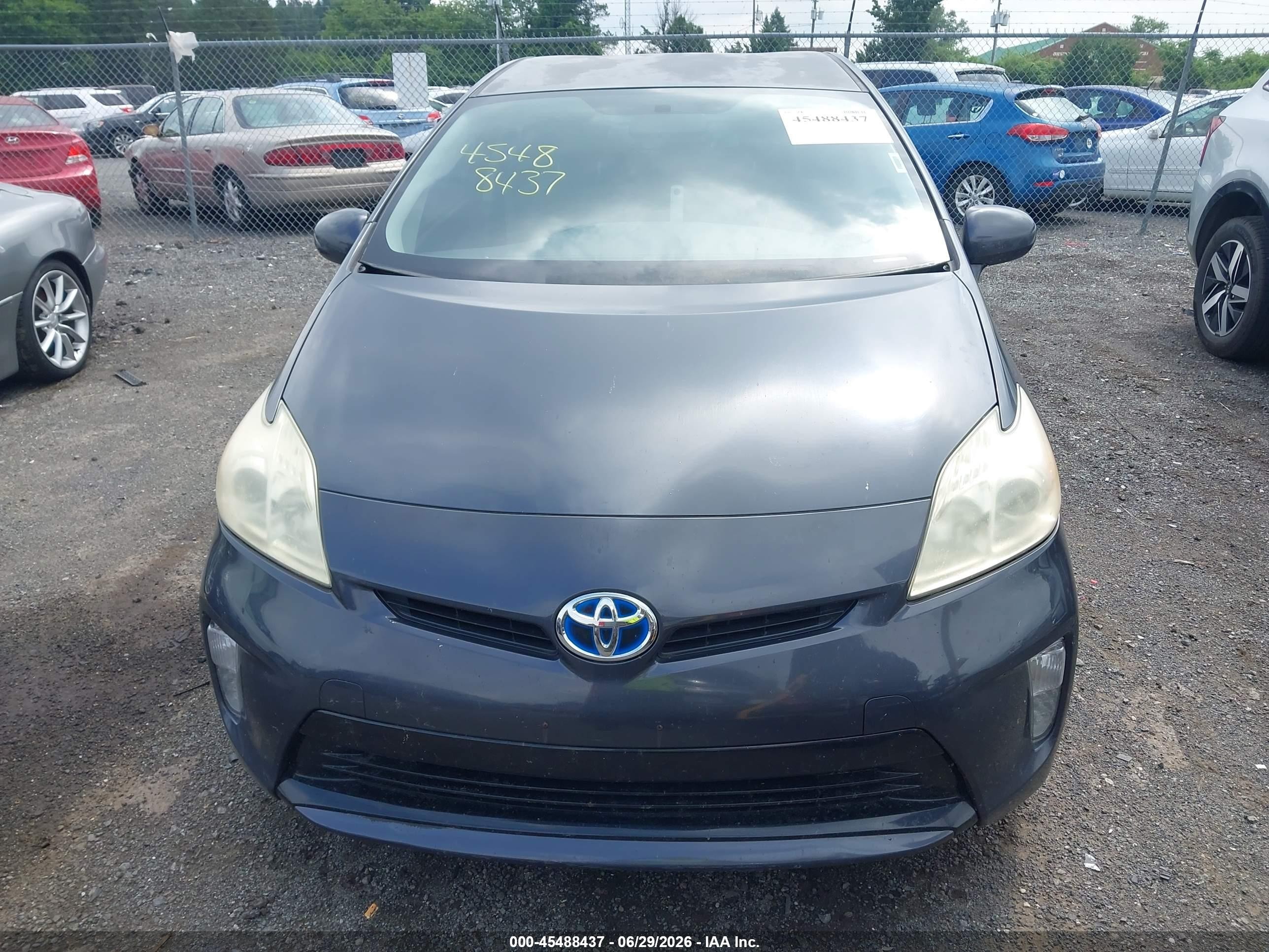 2013 Toyota Prius Two Gray vin: JTDKN3DU9D5564358