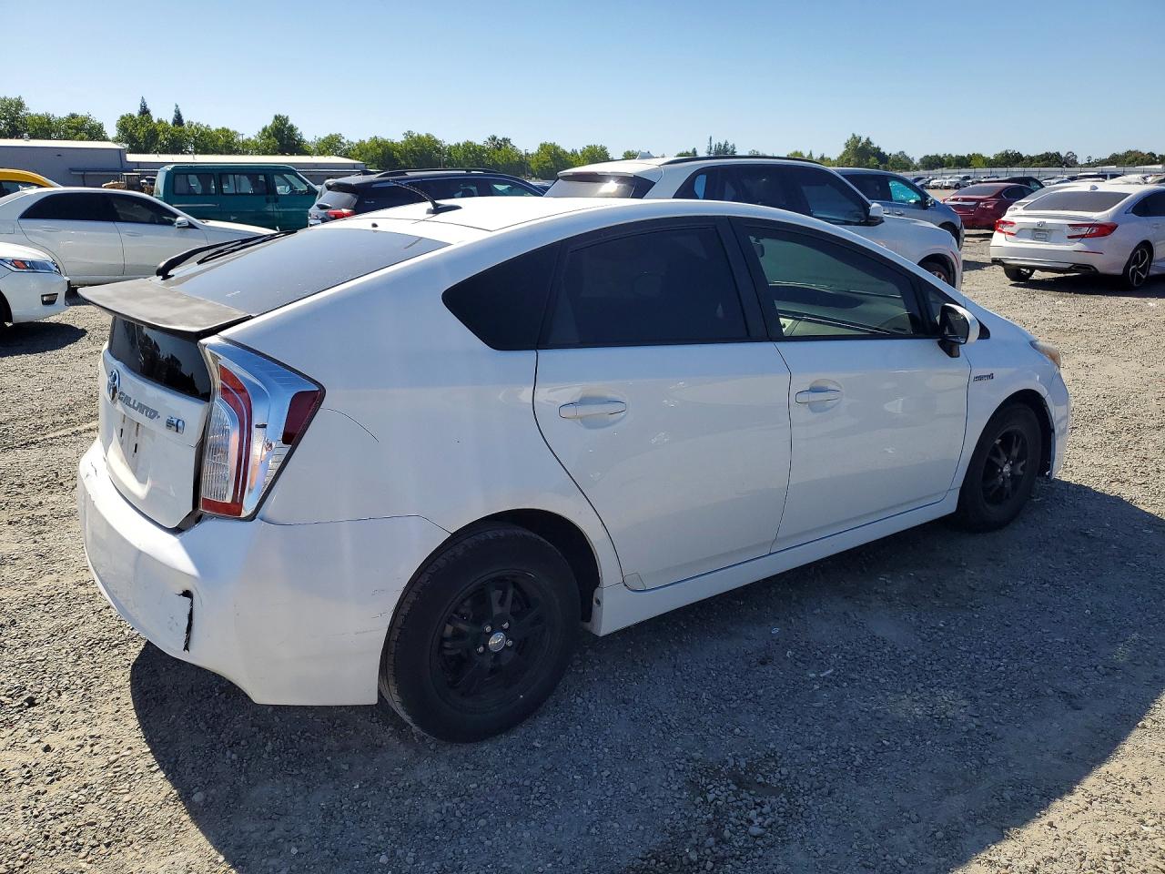 2013 Toyota Prius Three White vin: JTDKN3DU9D5584061