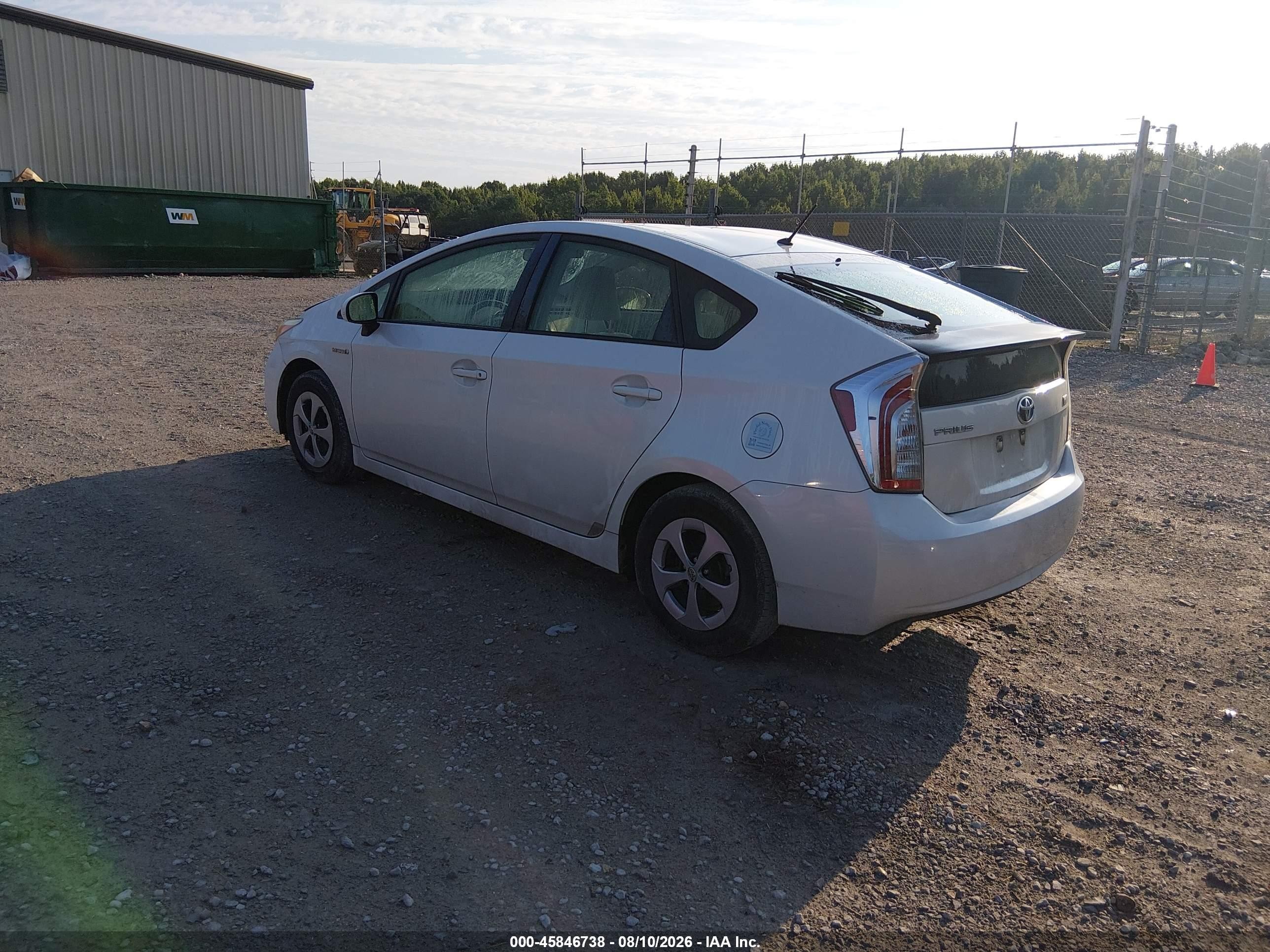 2014 Toyota Prius Two White vin: JTDKN3DU9E1748613