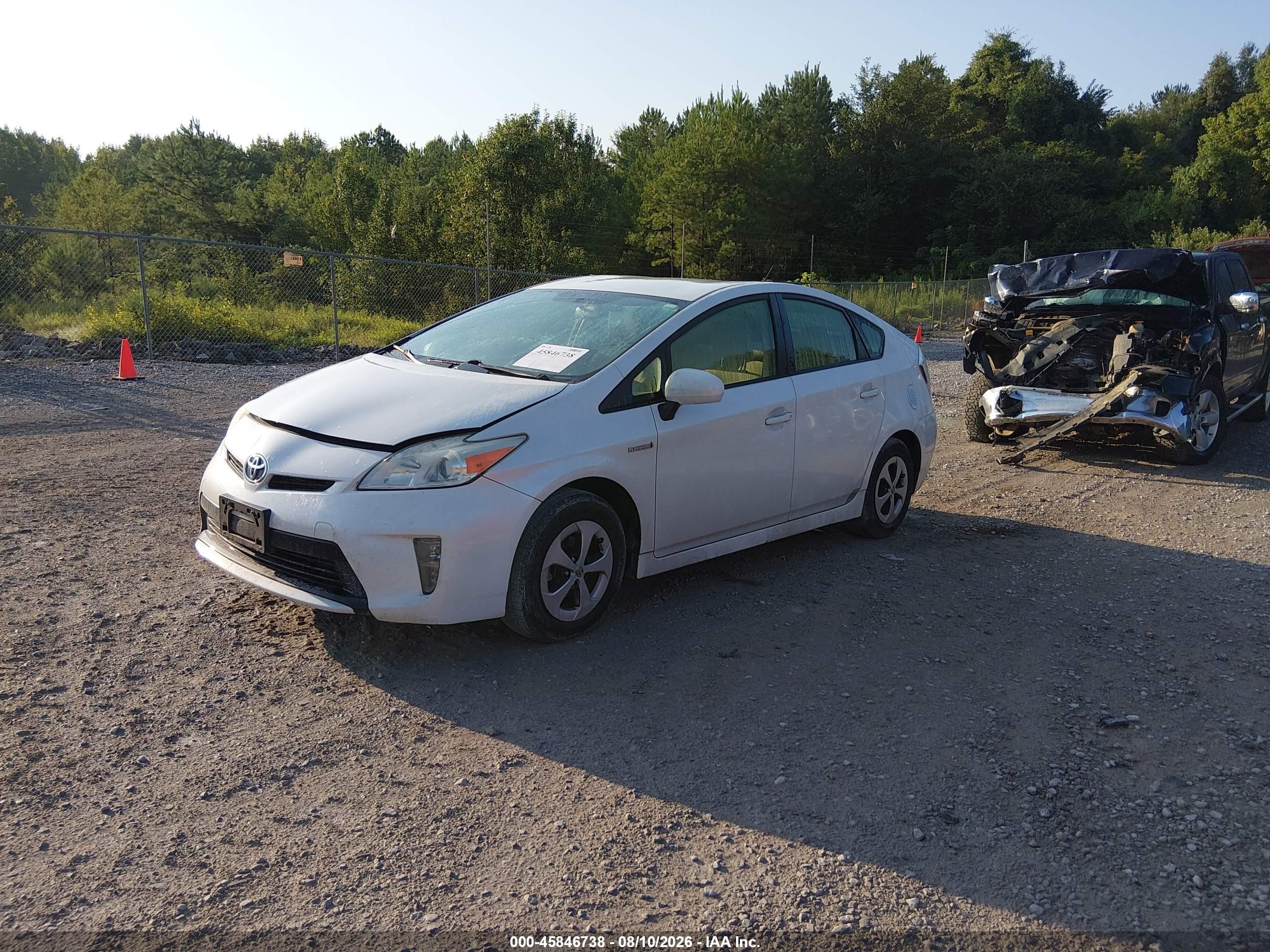 2014 Toyota Prius Two White vin: JTDKN3DU9E1748613
