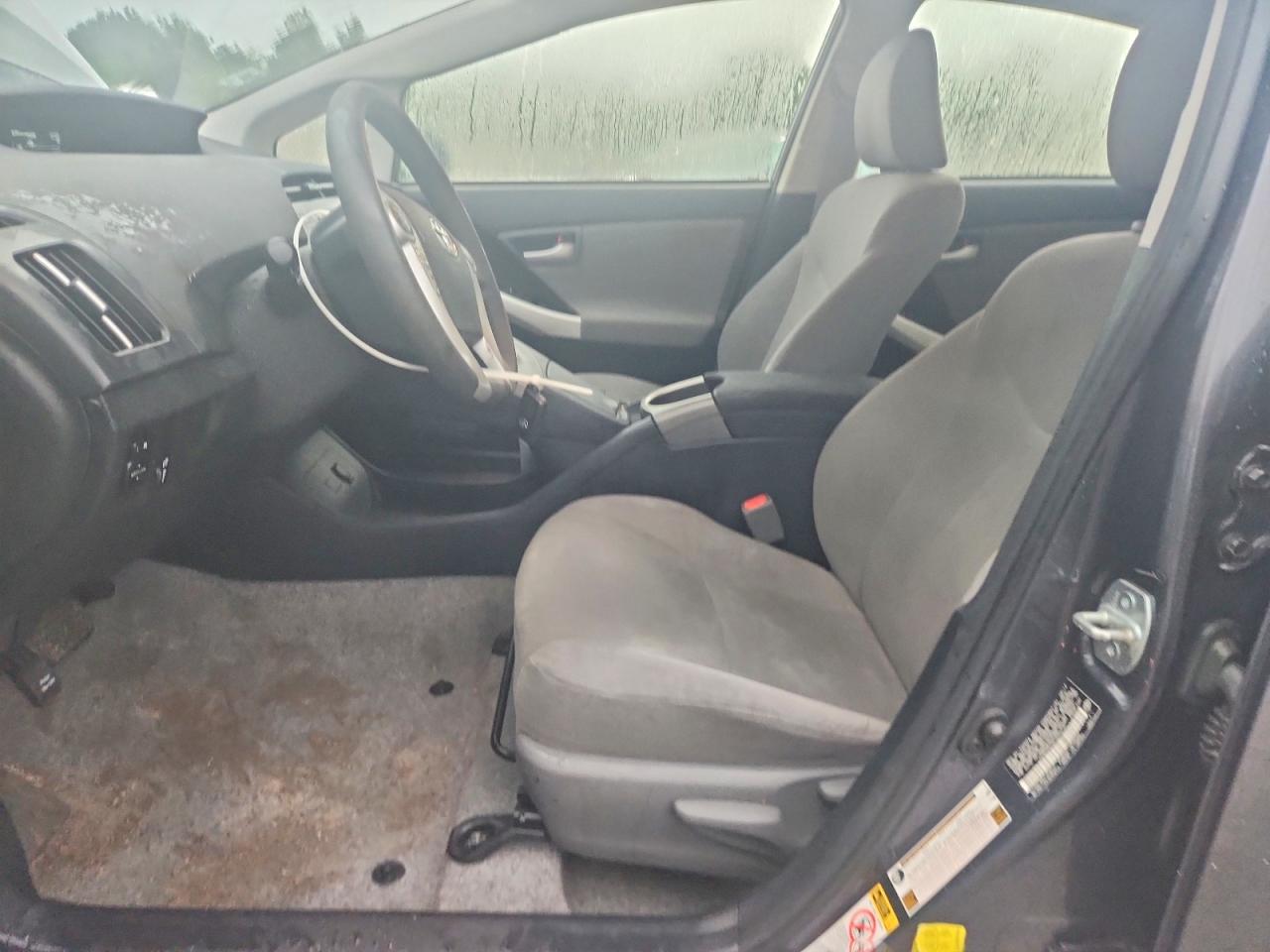 2015 Toyota Prius Two Gray vin: JTDKN3DU9F0396141