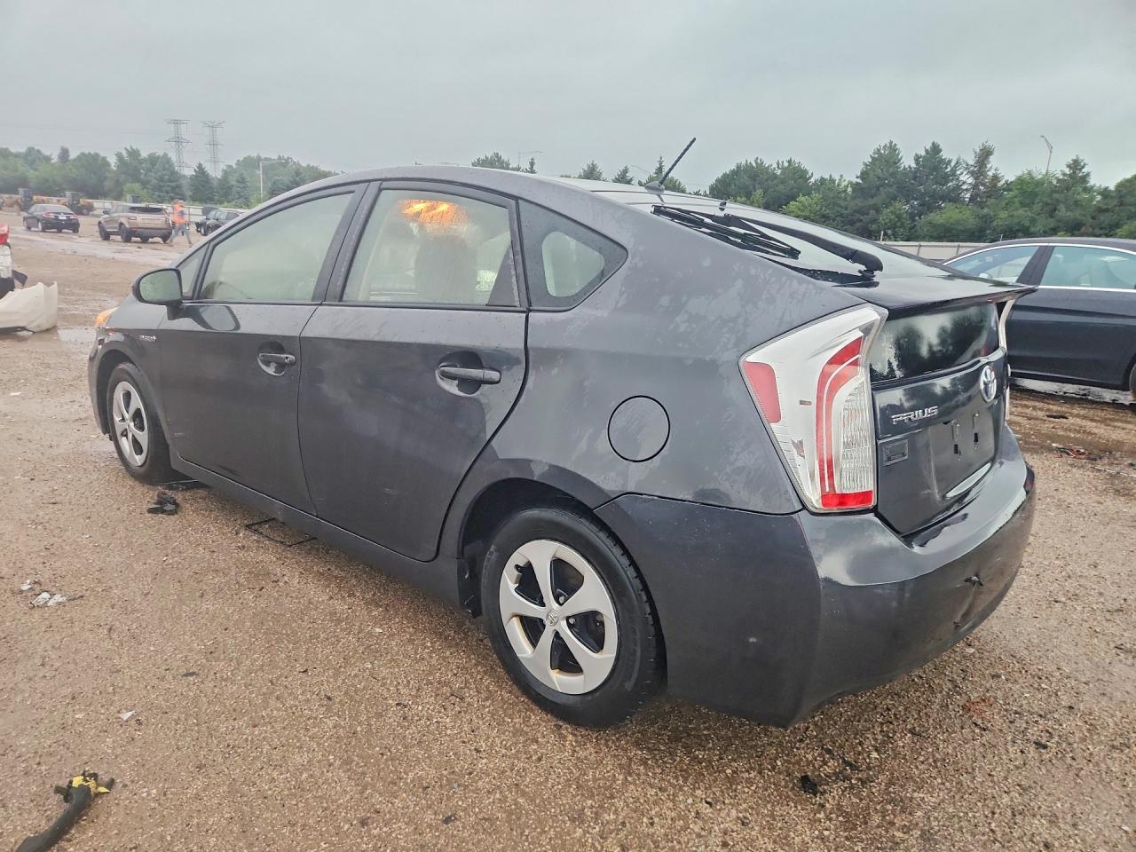 2015 Toyota Prius Two Gray vin: JTDKN3DU9F0396141