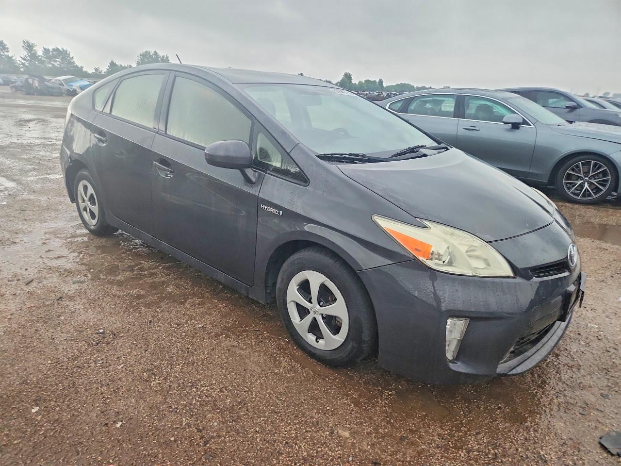 2015 Toyota Prius Two Gray vin: JTDKN3DU9F0396141