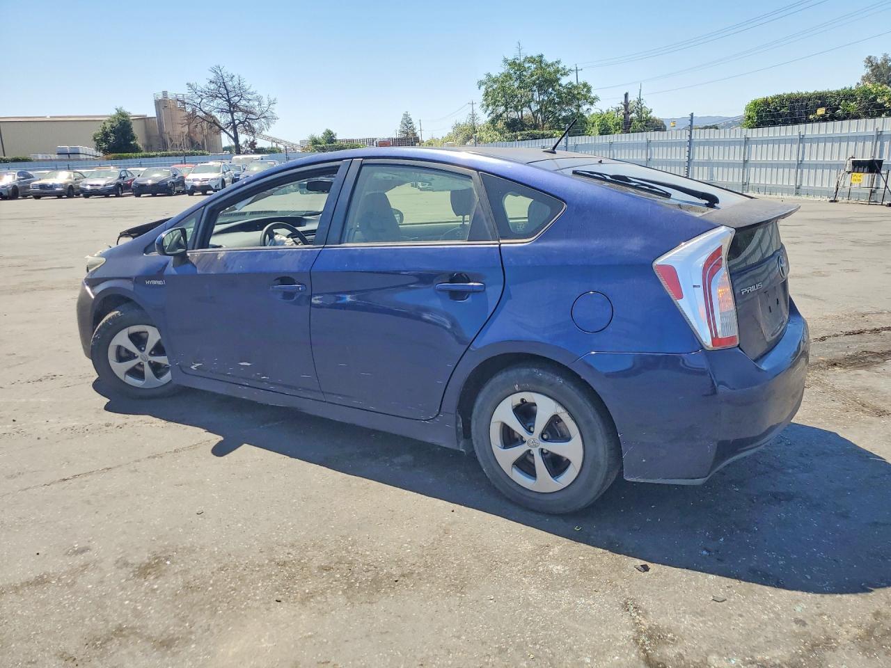 2015 Toyota Prius Two Blue vin: JTDKN3DU9F0402844