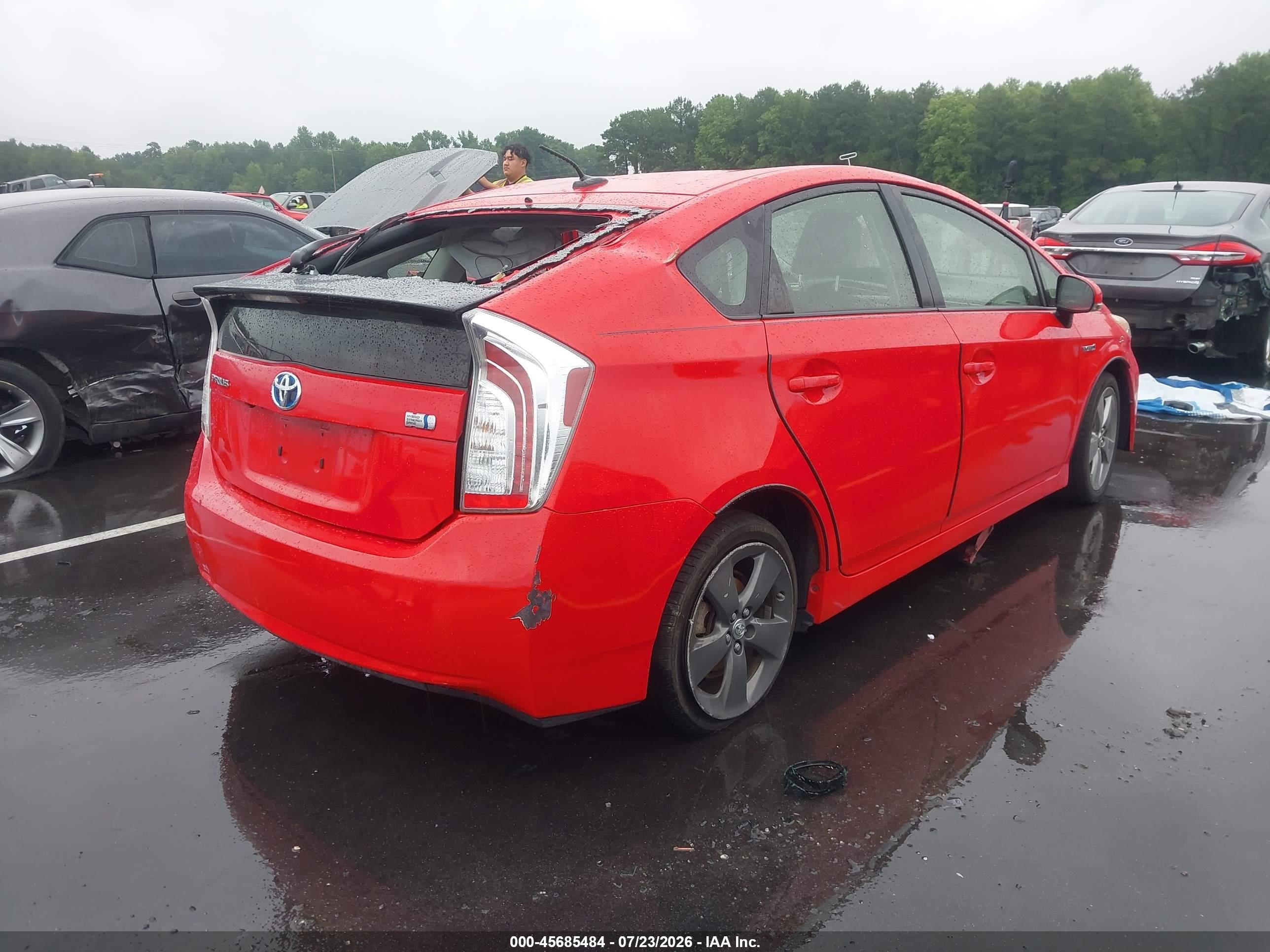 2015 Toyota Prius Persona Series Special Edition Red vin: JTDKN3DU9F0417103