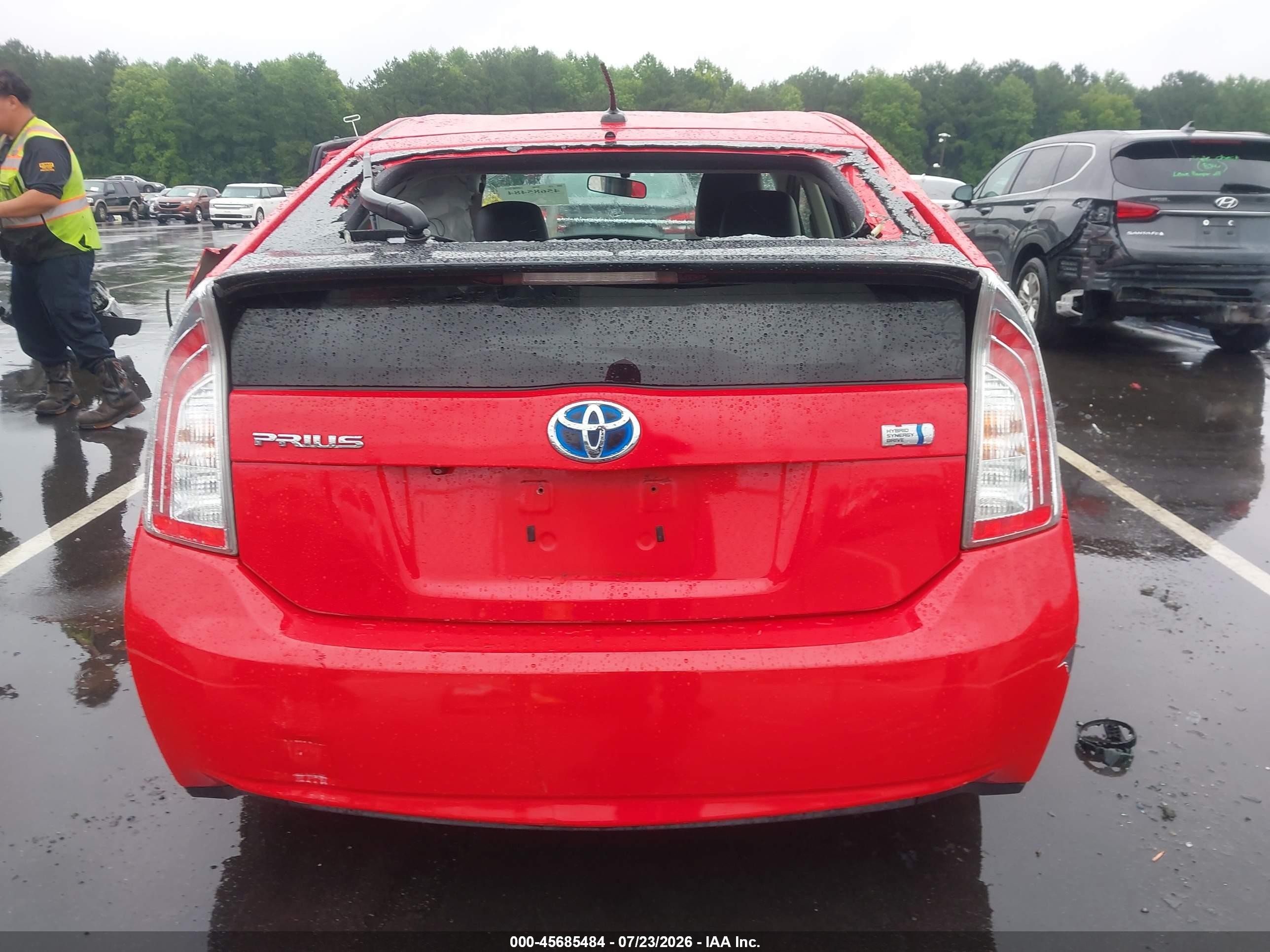2015 Toyota Prius Persona Series Special Edition Red vin: JTDKN3DU9F0417103