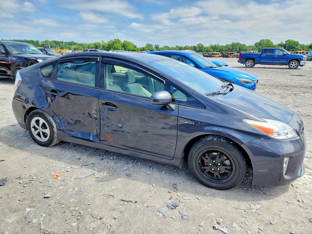 2015 Toyota Prius Three Gray vin: JTDKN3DU9F0417831