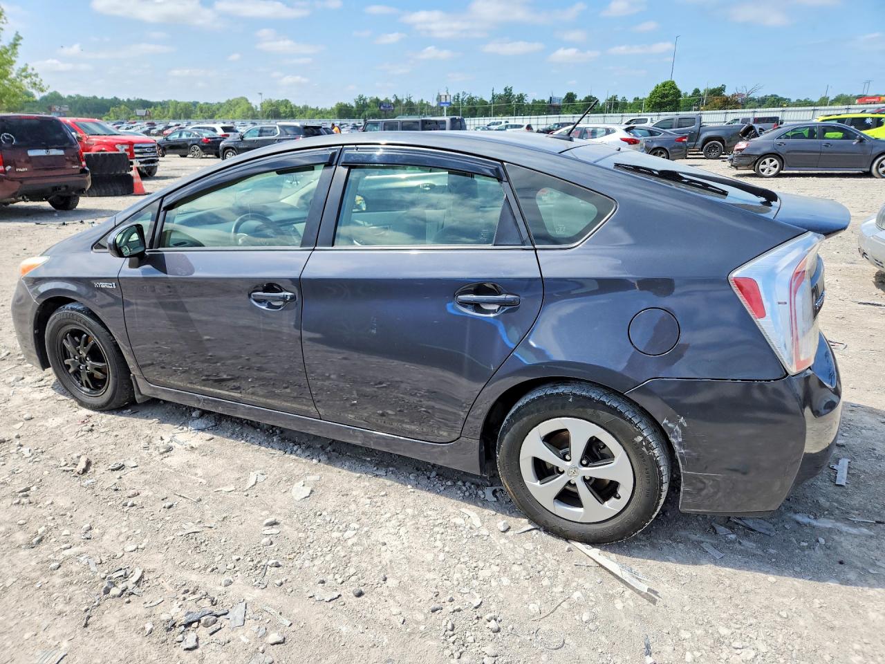 2015 Toyota Prius Three Gray vin: JTDKN3DU9F0417831