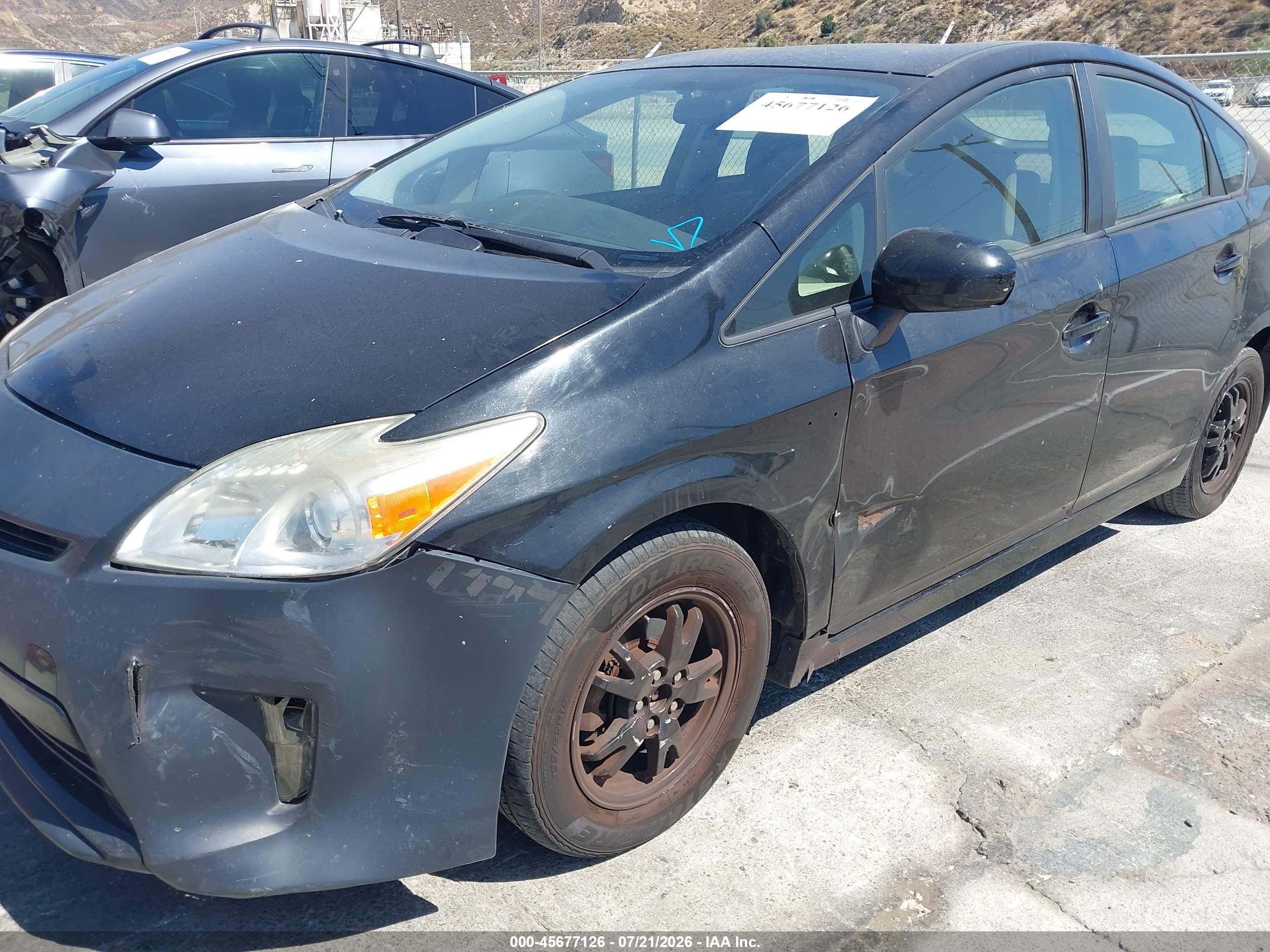 2015 Toyota Prius Two Черный vin: JTDKN3DU9F0423080