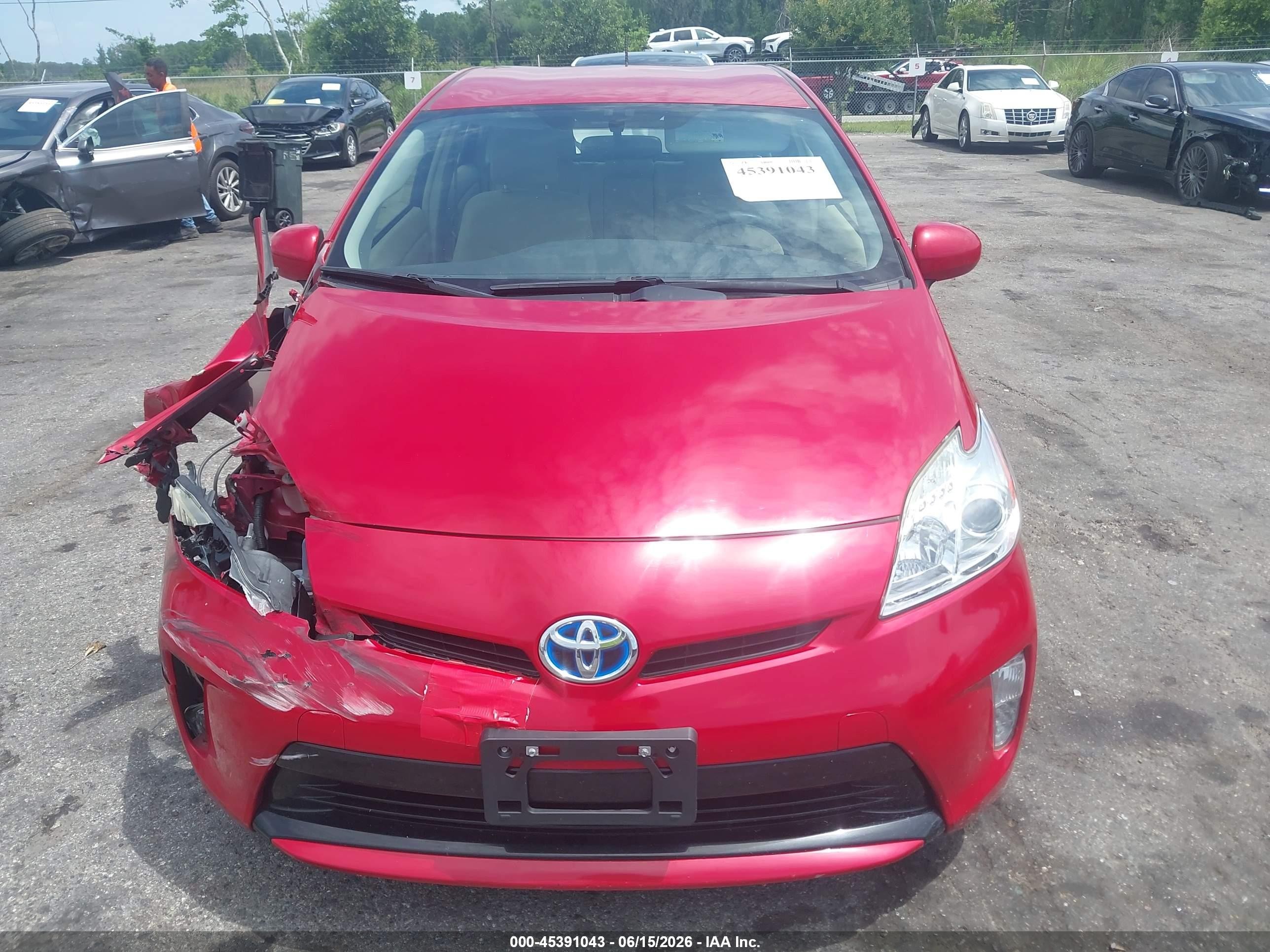 2015 Toyota Prius Three Red vin: JTDKN3DU9F0432202