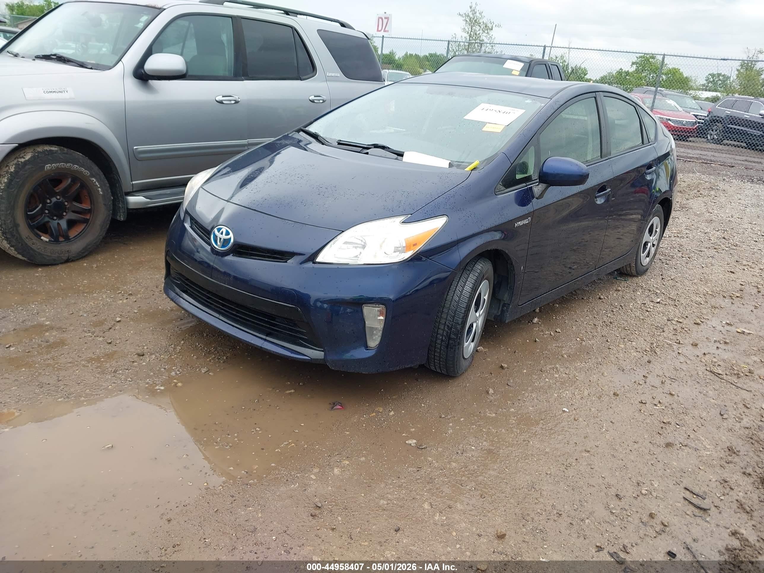 2015 Toyota Prius Three Blue vin: JTDKN3DU9F0438324
