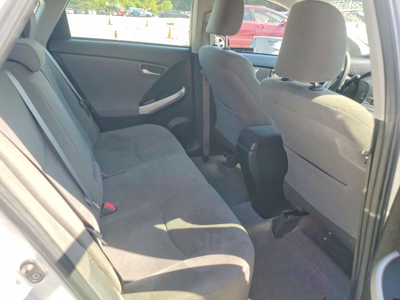 2015 Toyota Prius Two Gray vin: JTDKN3DU9F0439215