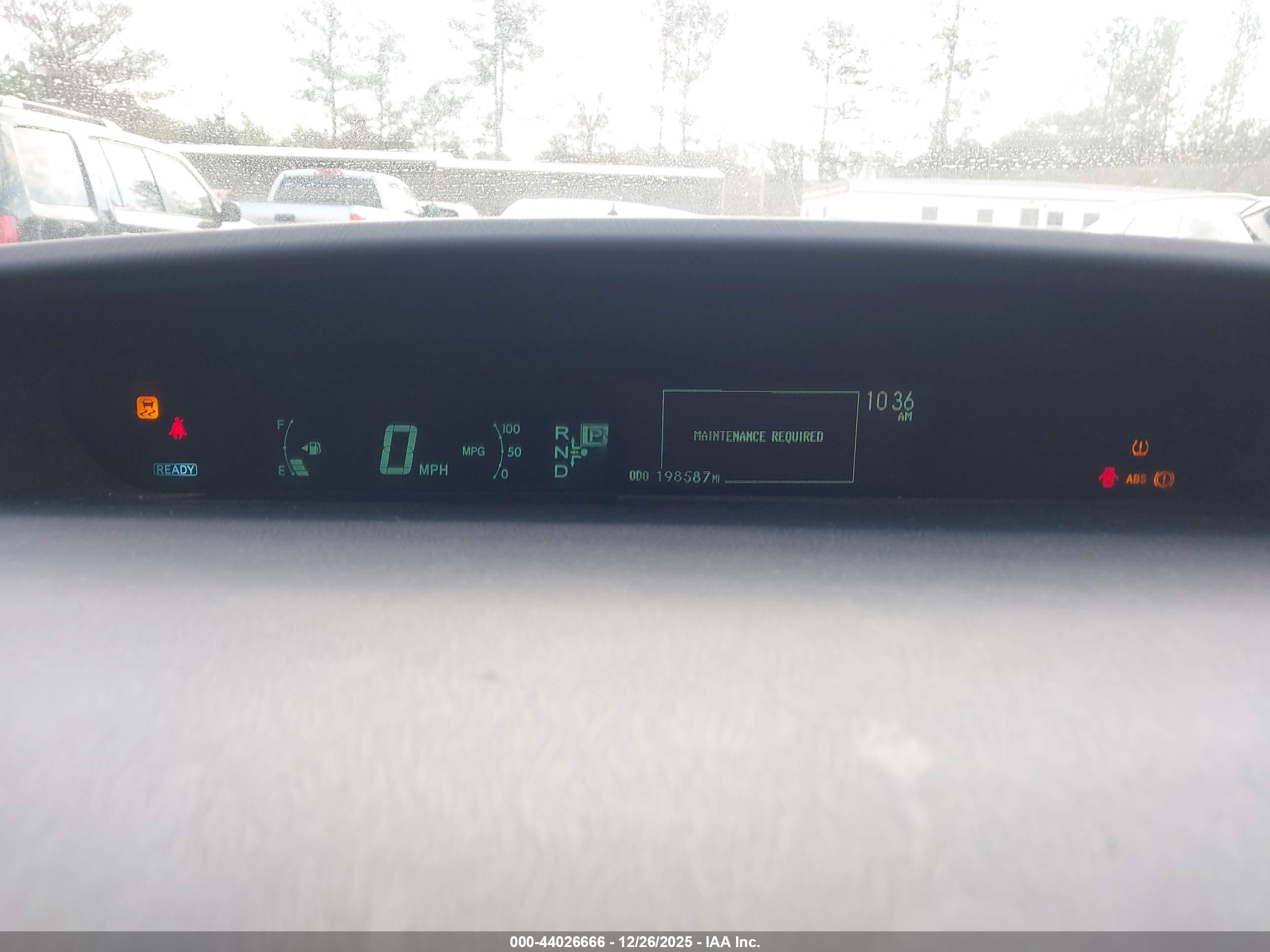 2015 Toyota Prius Two Серый vin: JTDKN3DU9F0448755