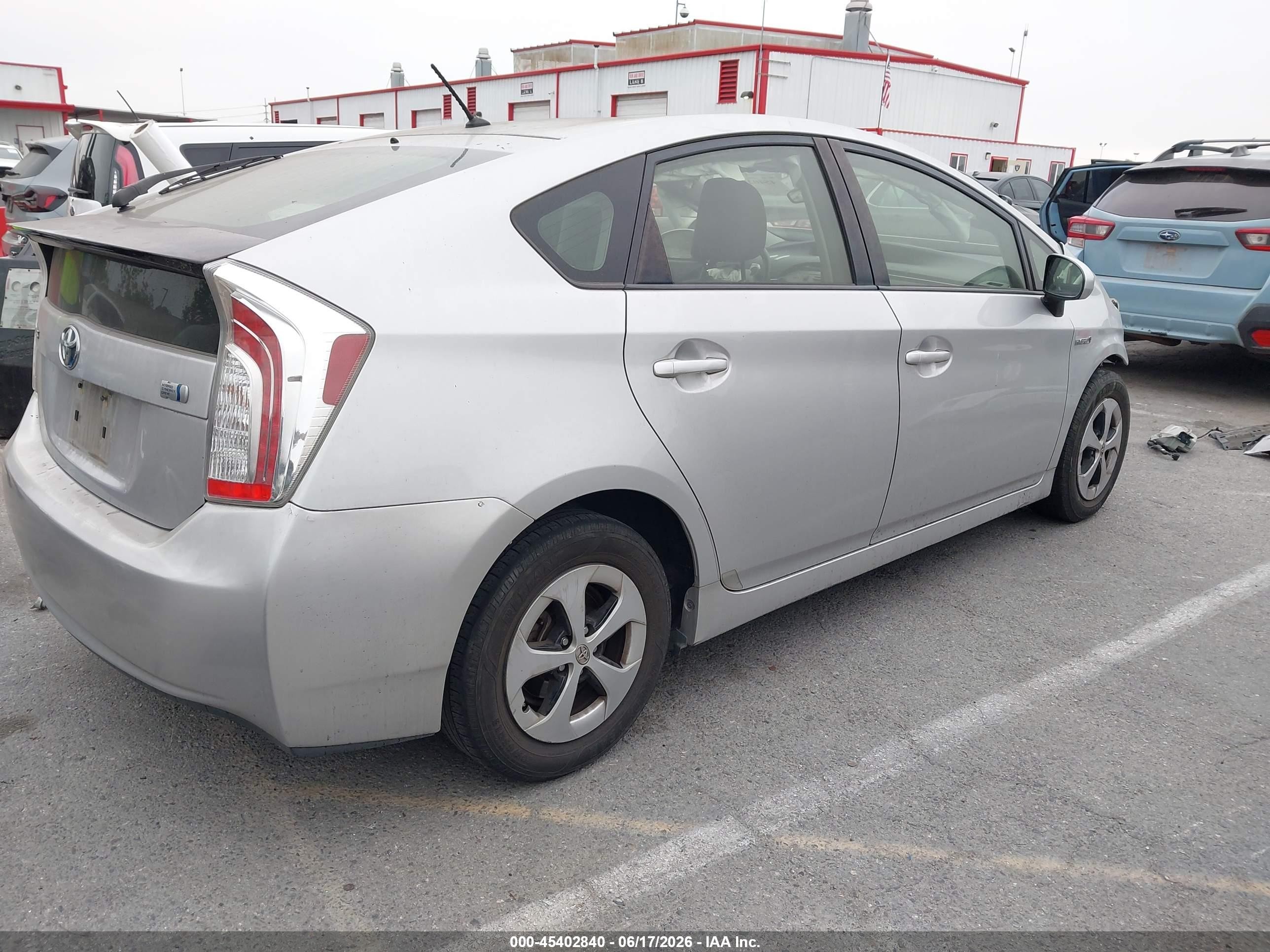 2015 Toyota Prius Two Silver vin: JTDKN3DU9F0456578