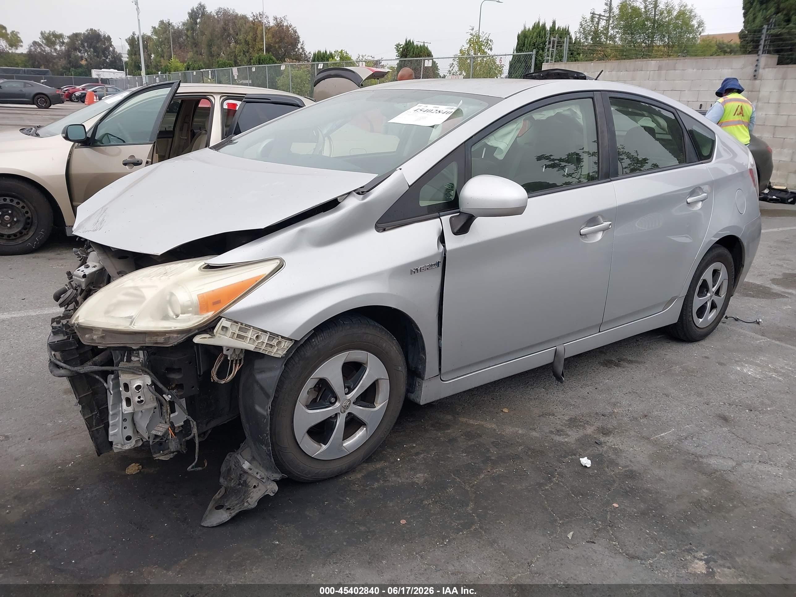 2015 Toyota Prius Two Silver vin: JTDKN3DU9F0456578