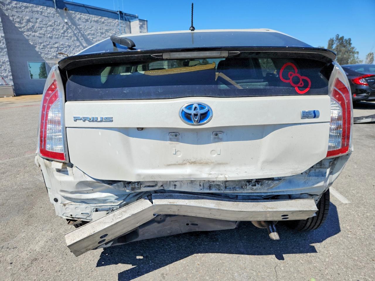 2015 Toyota Prius Two White vin: JTDKN3DU9F0464941