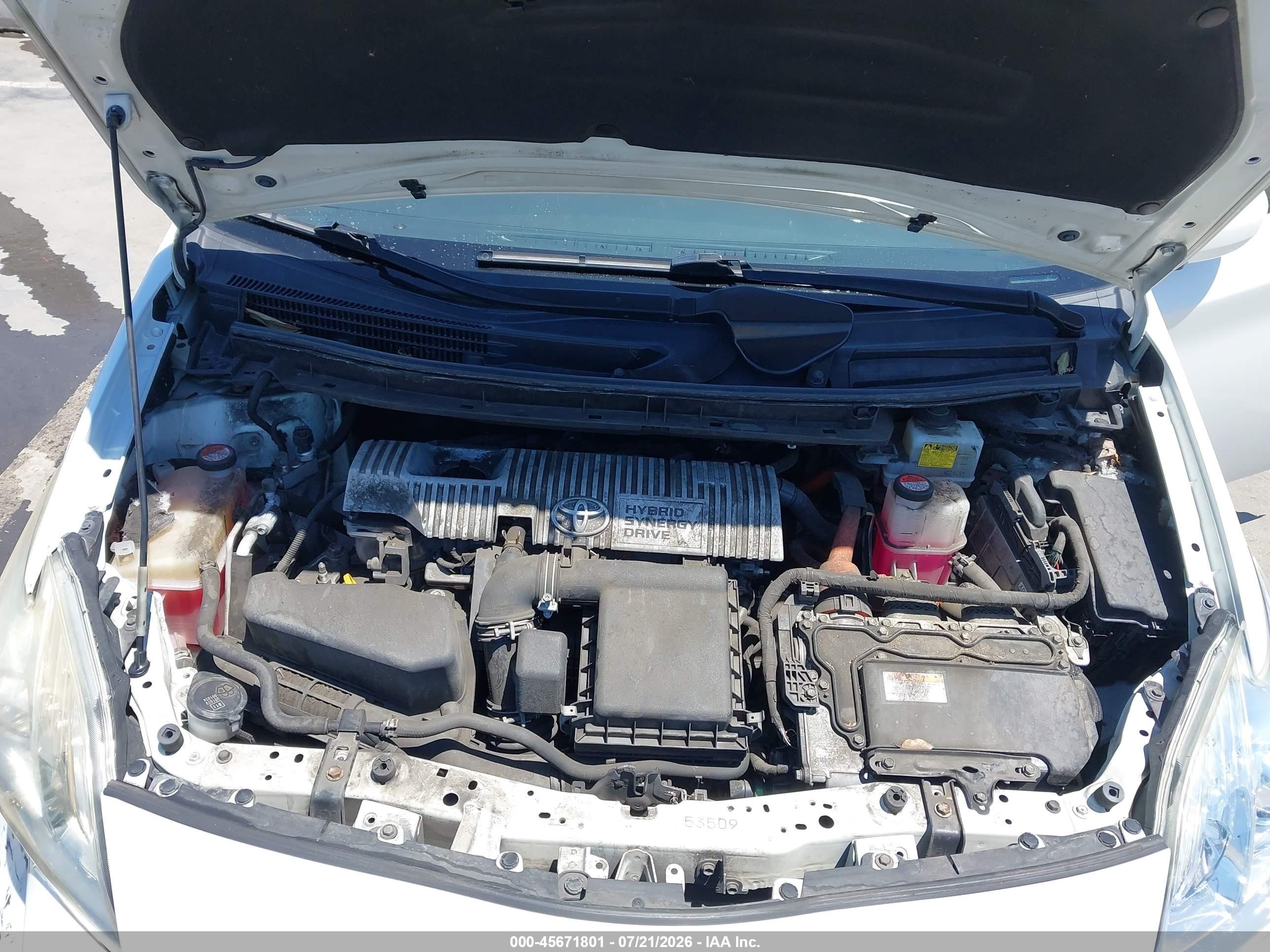 2015 Toyota Prius Two Белый vin: JTDKN3DU9F0469962