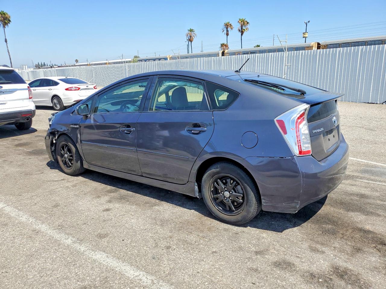 2015 Toyota Prius Two Gray vin: JTDKN3DU9F0470187