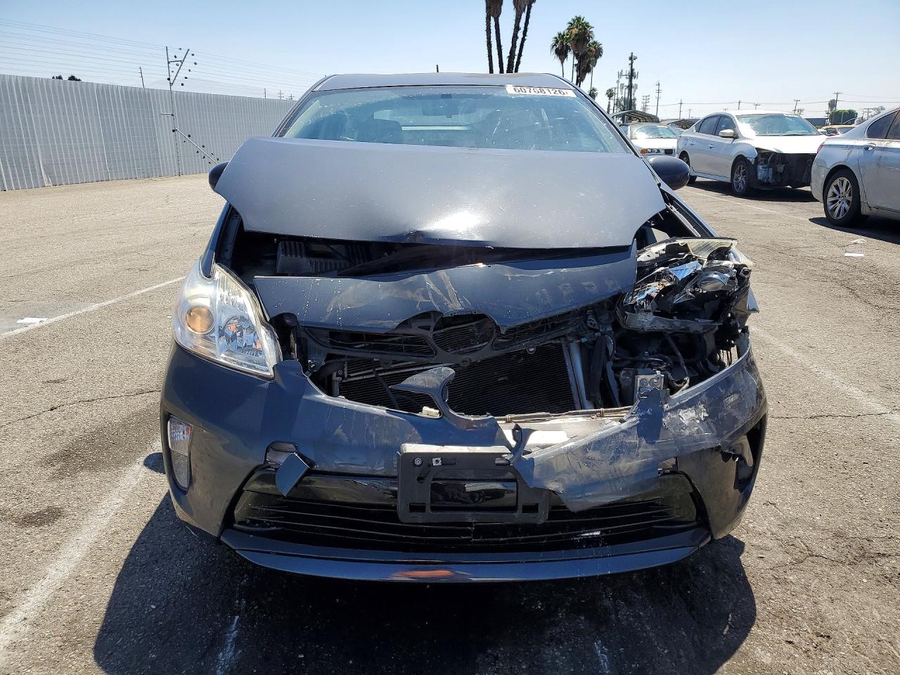 2015 Toyota Prius Two Gray vin: JTDKN3DU9F0470187