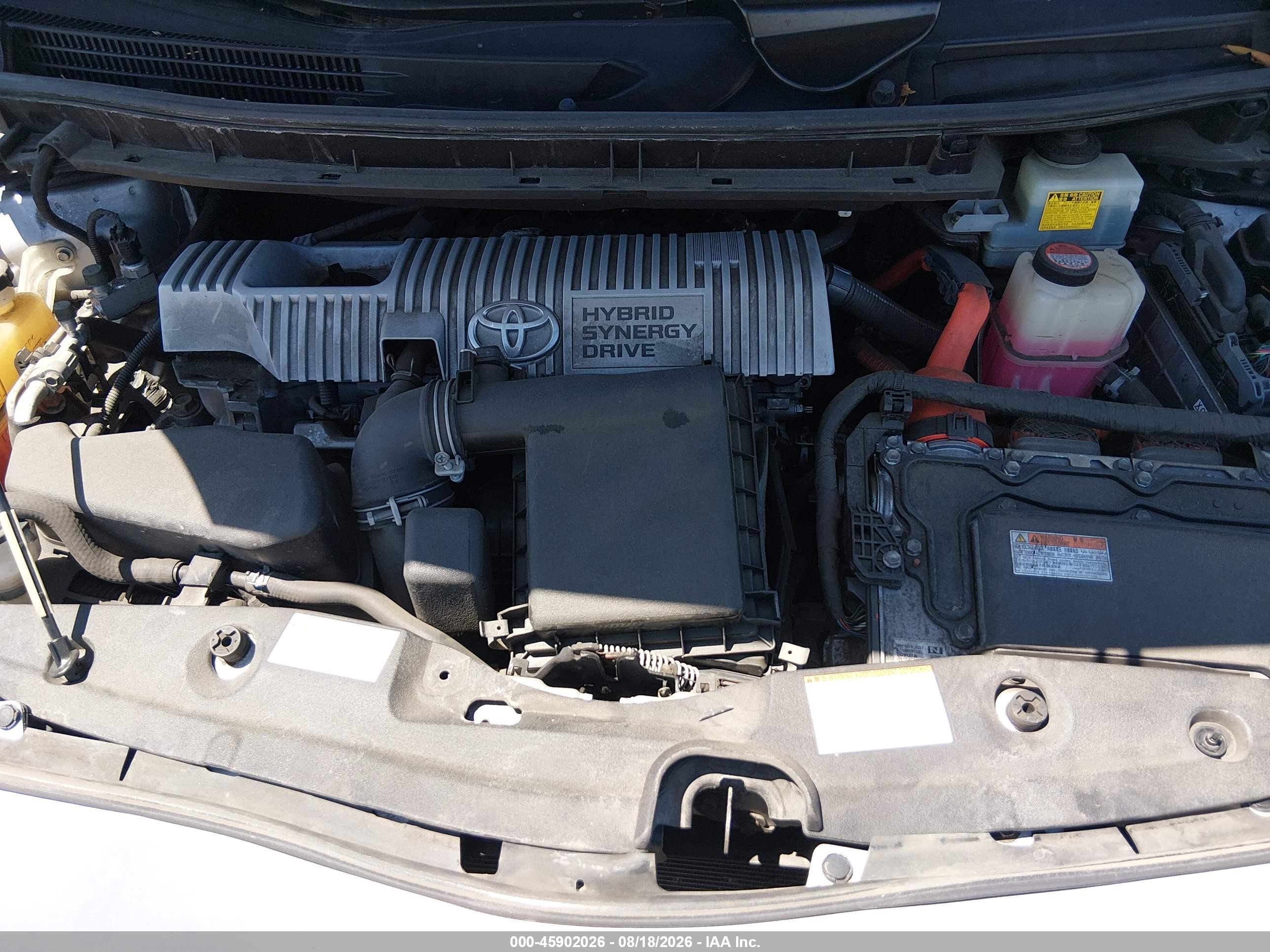 2015 Toyota Prius Two Серебряный vin: JTDKN3DU9F0475891
