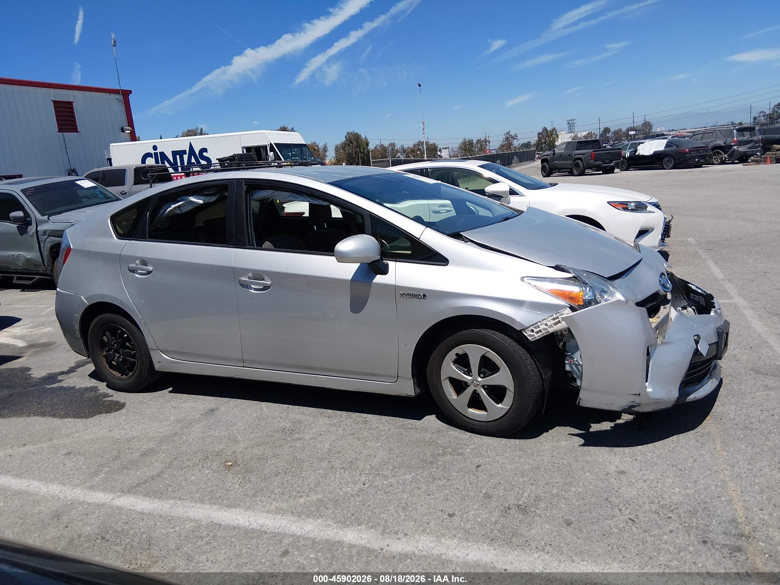 2015 Toyota Prius Two Серебряный vin: JTDKN3DU9F0475891
