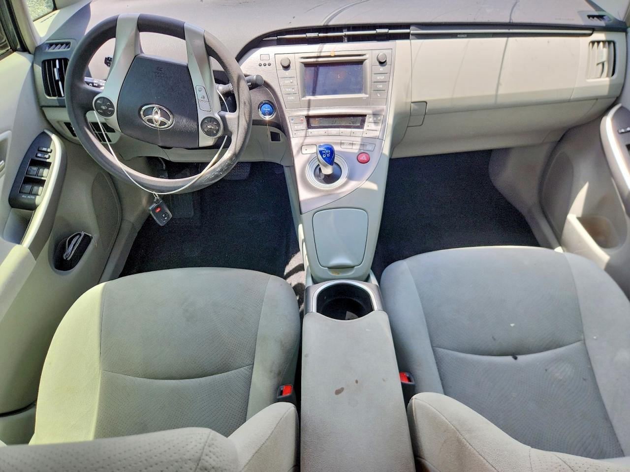 2015 Toyota Prius Two Угольный vin: JTDKN3DU9F1896794