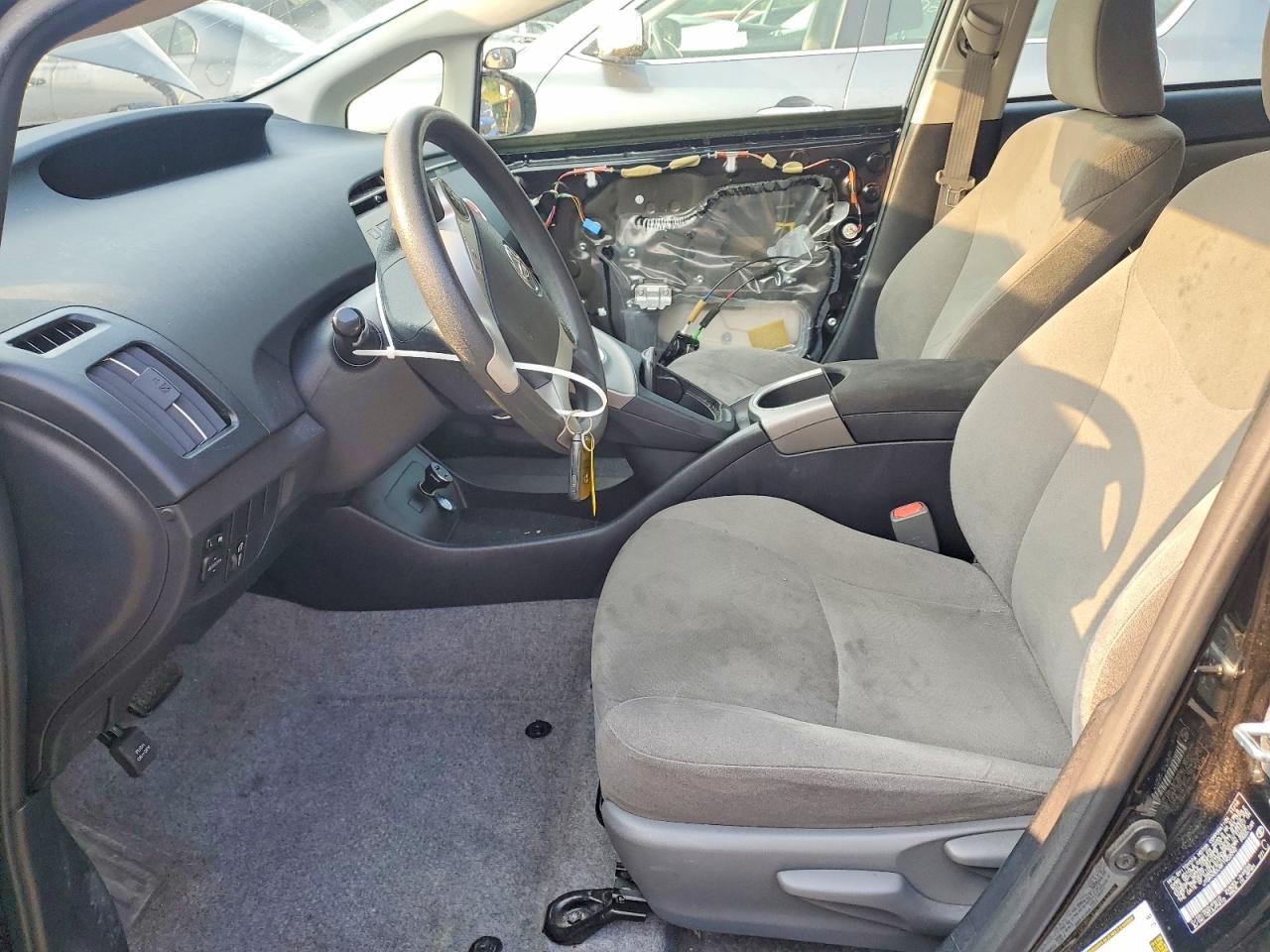 2015 Toyota Prius Two Black vin: JTDKN3DU9F1902092