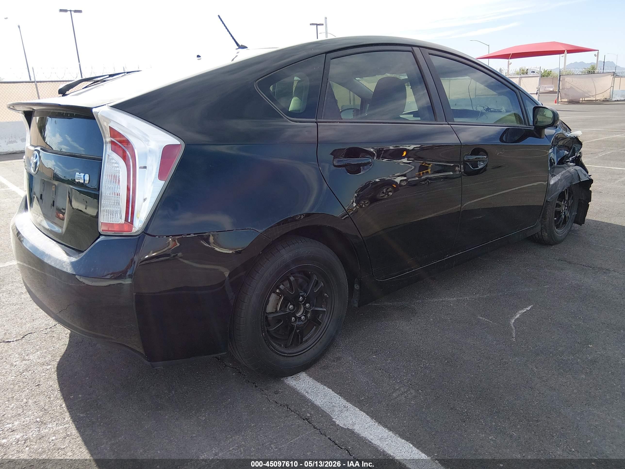 2015 Toyota Prius   Черный vin: JTDKN3DU9F1929227