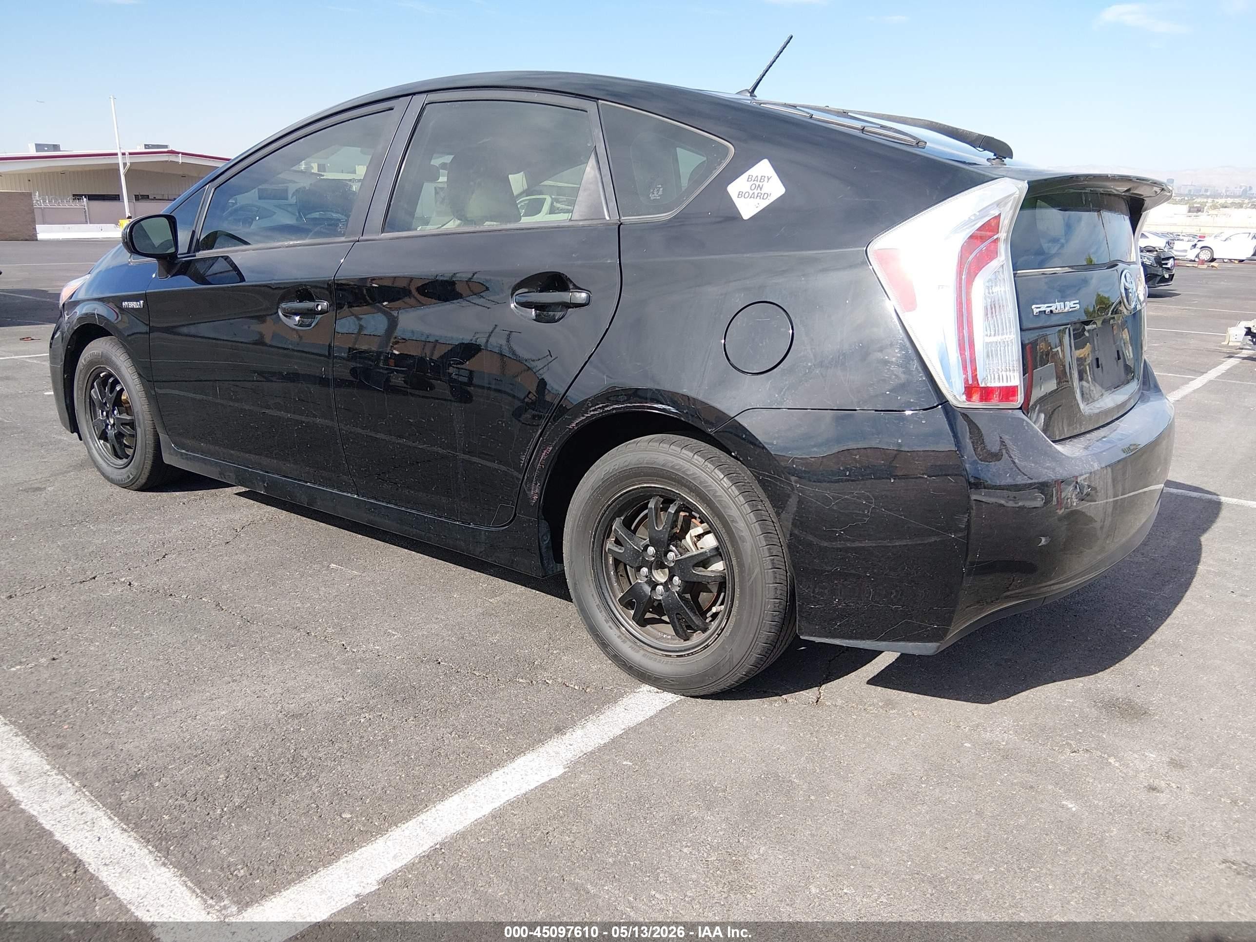 2015 Toyota Prius   Черный vin: JTDKN3DU9F1929227